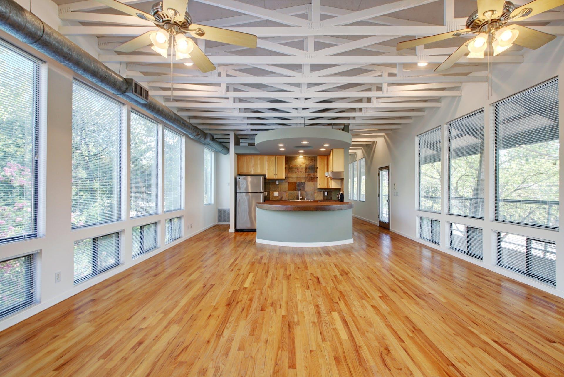1308 W North Loop Blvd W #b Property Photo 8