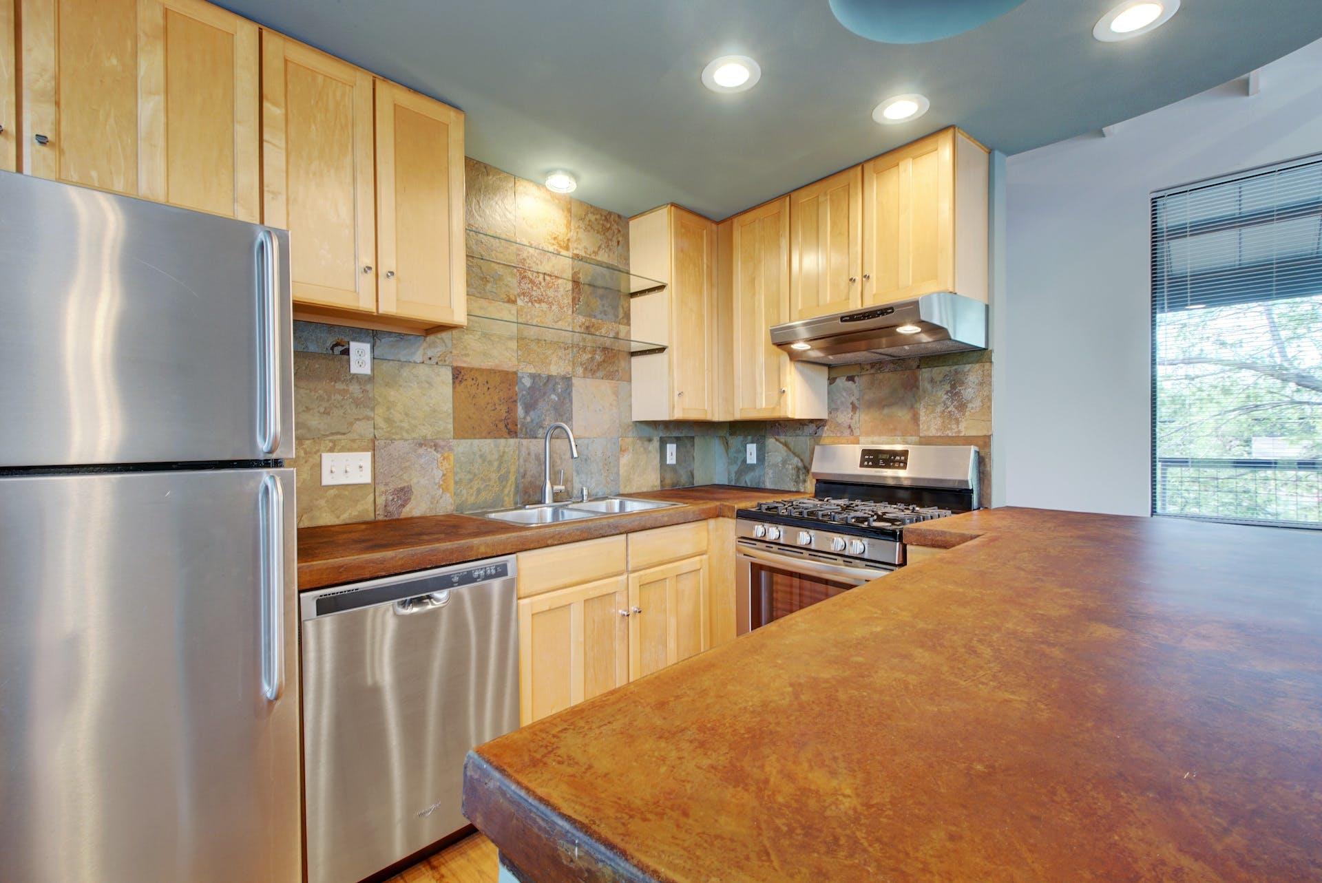 1308 W North Loop Blvd W #b Property Photo 10