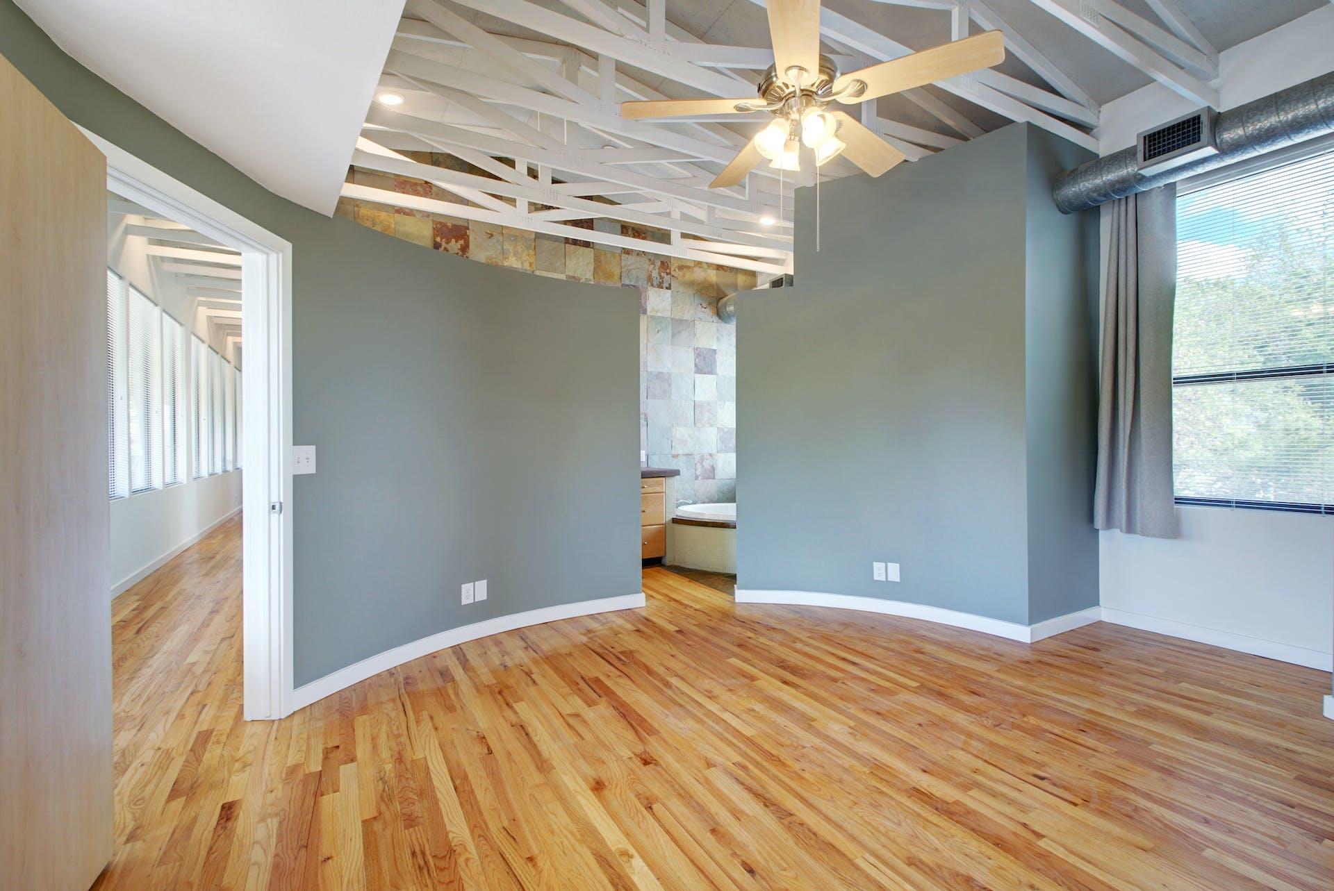 1308 W North Loop Blvd W #b Property Photo 16