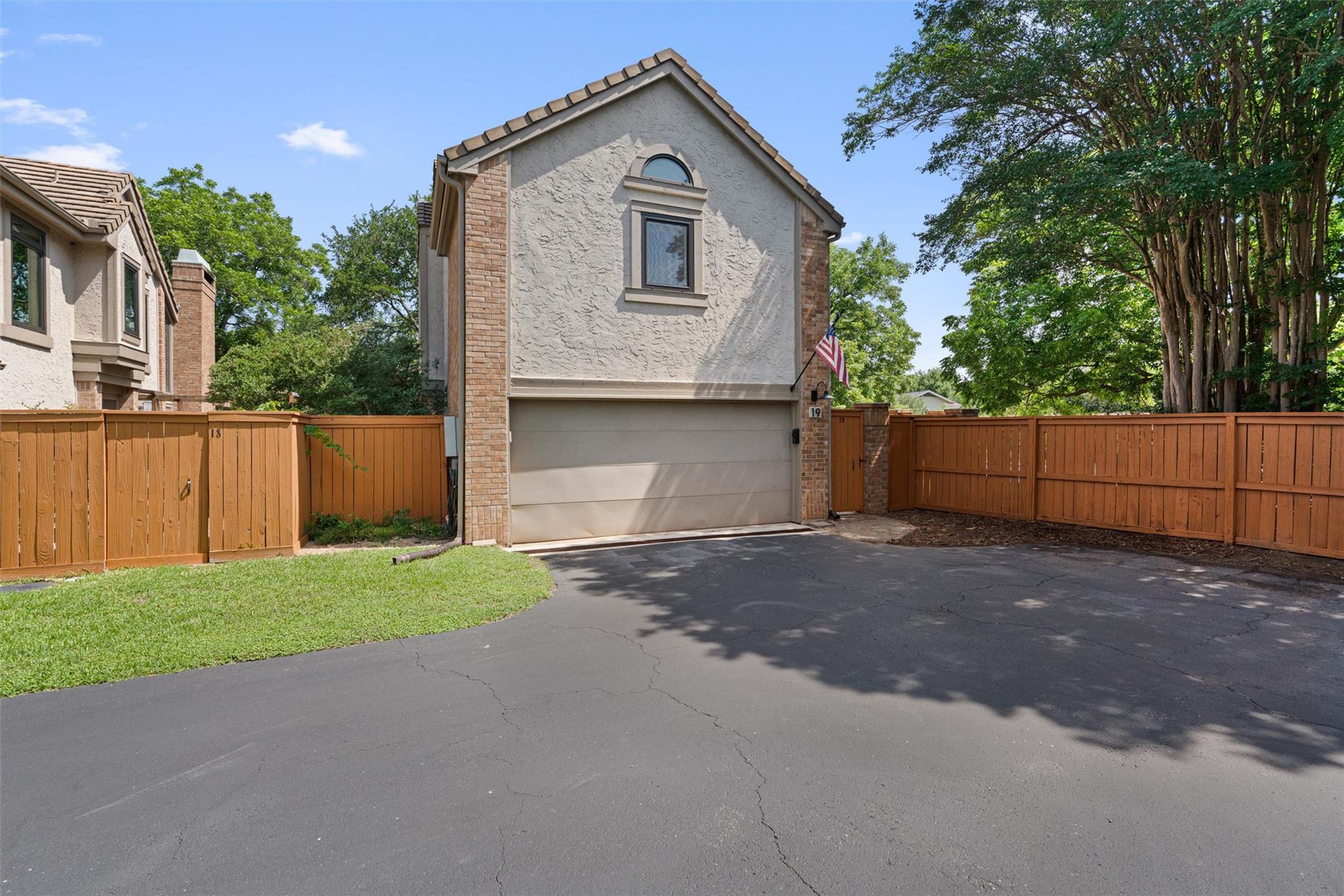 11310 Spicewood Club Dr #19 Property Photo 30