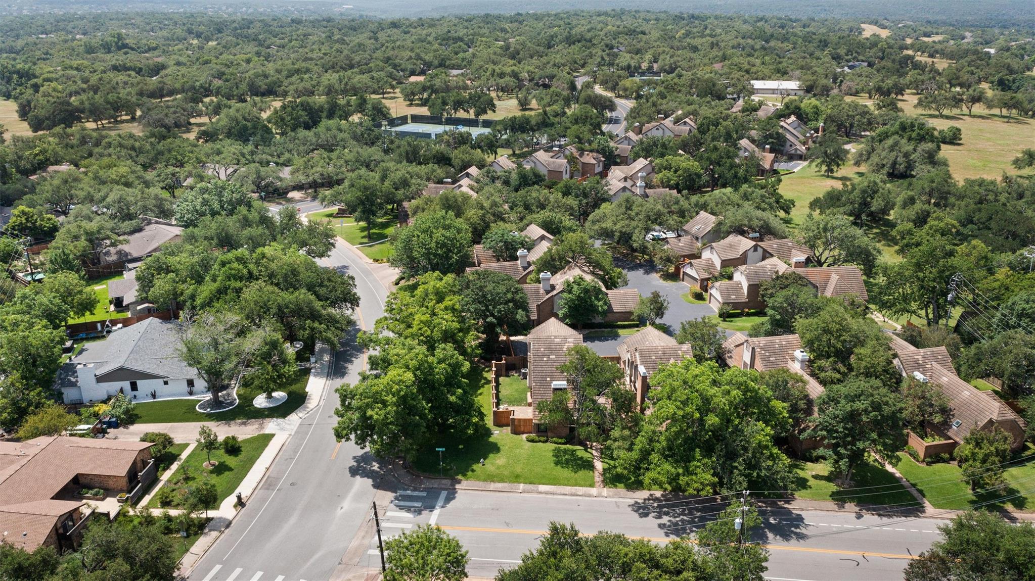 11310 Spicewood Club Dr #19 Property Photo 32