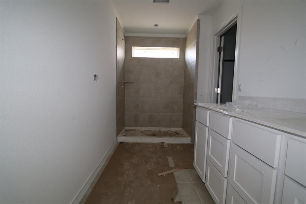 2910 Bronx Dr Property Photo 11