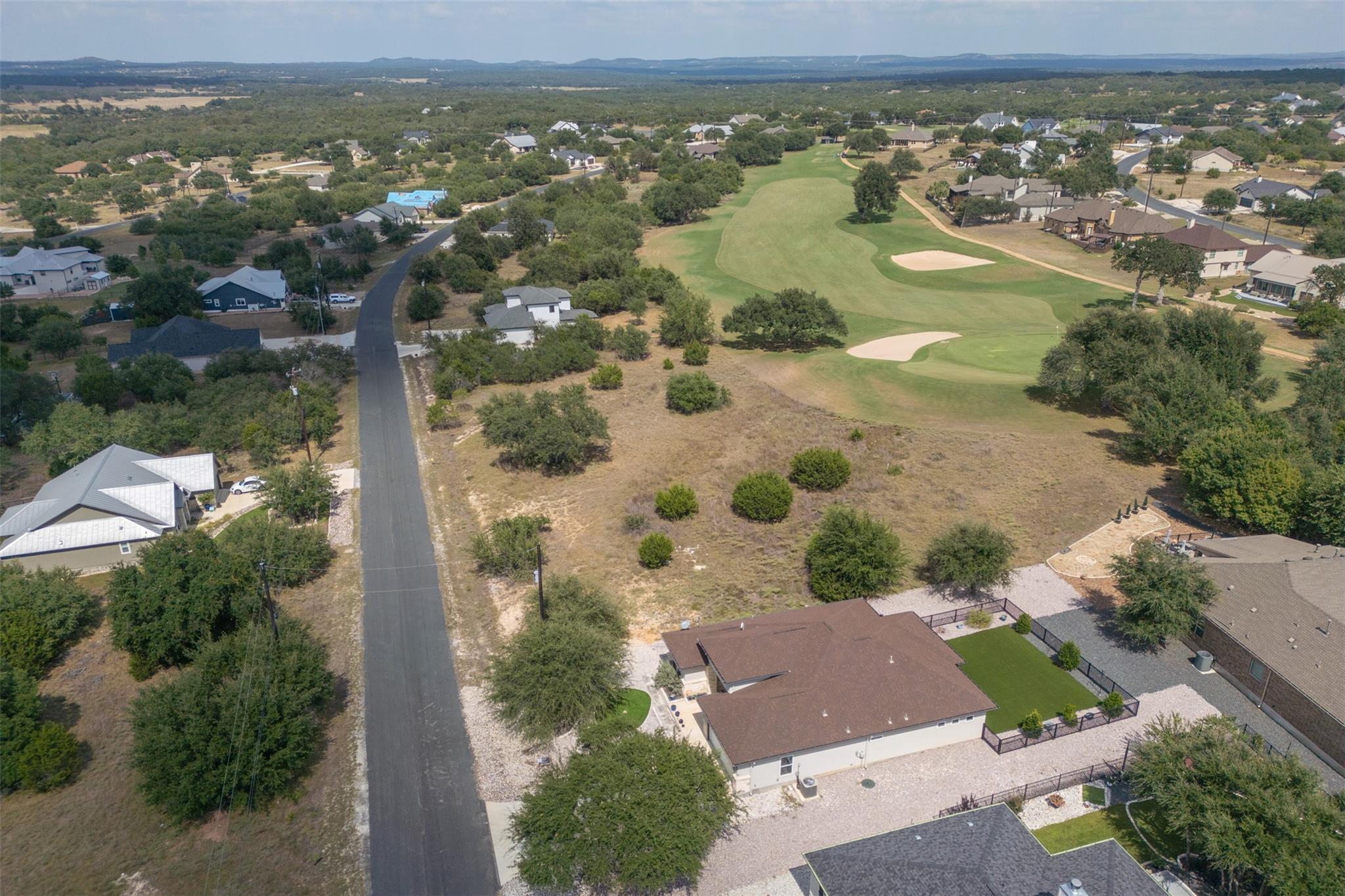 202 Roy Nichols Dr None Property Photo 4