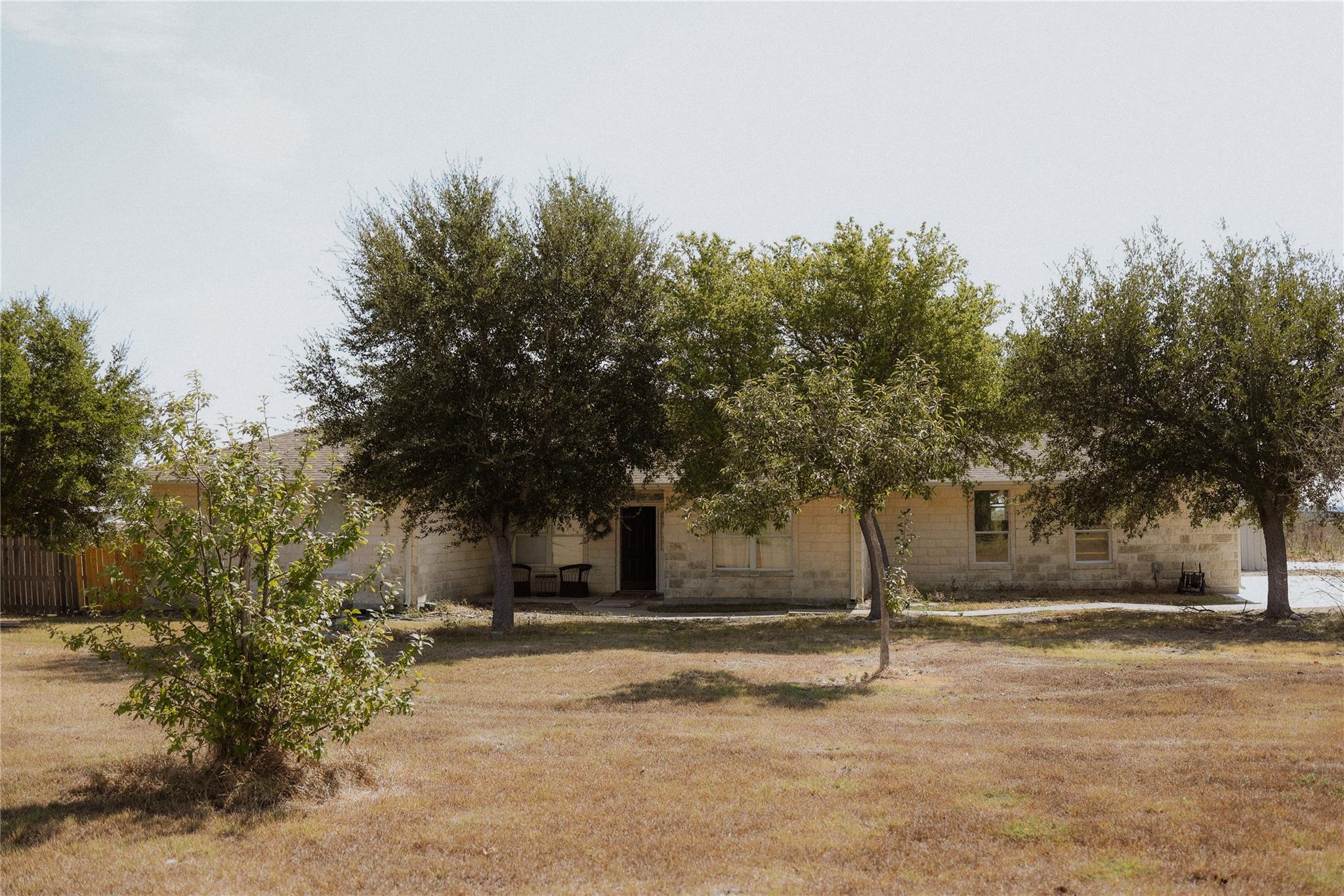 17323 Manda Carlson Rd Property Photo 1