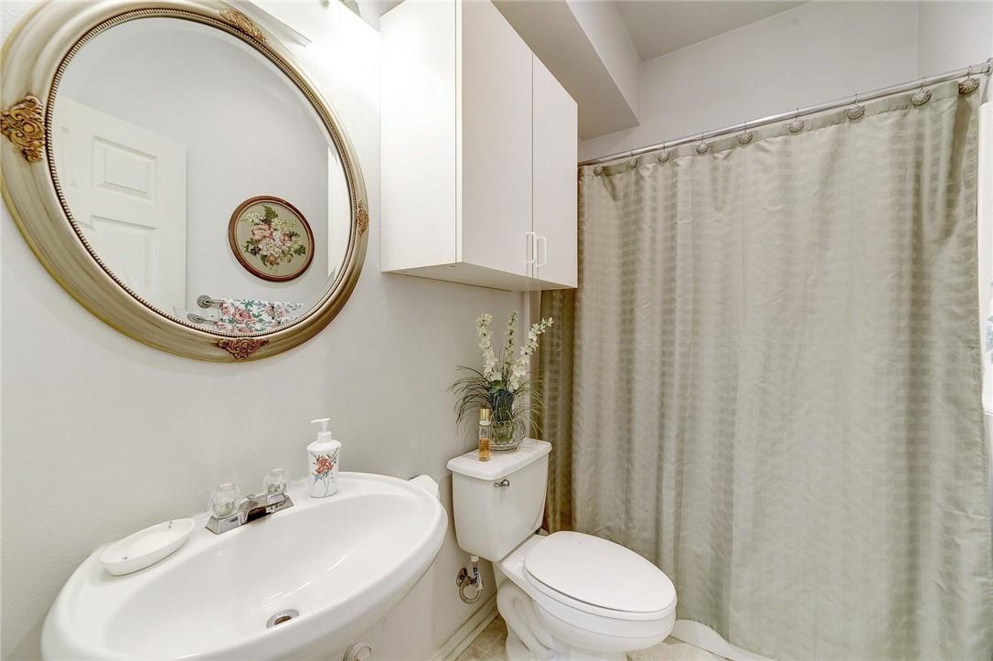 604 Fletcher St Property Photo 28