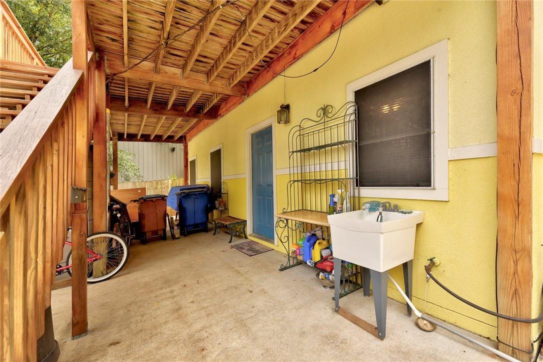 604 Fletcher St Property Photo 29