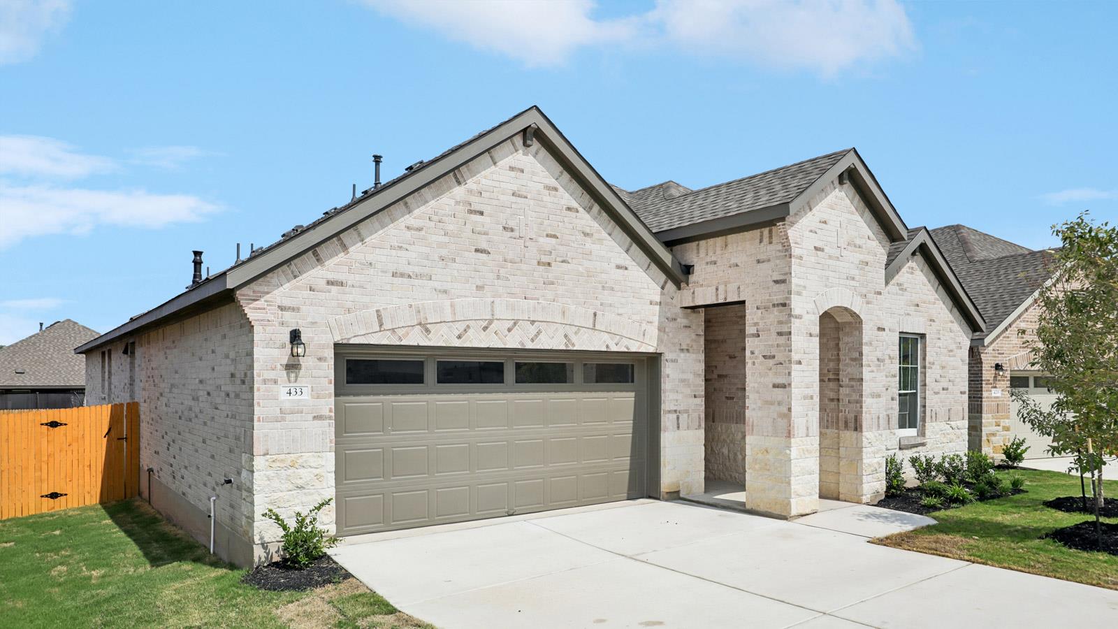 433 Eagle Canyon Dr Property Photo 4