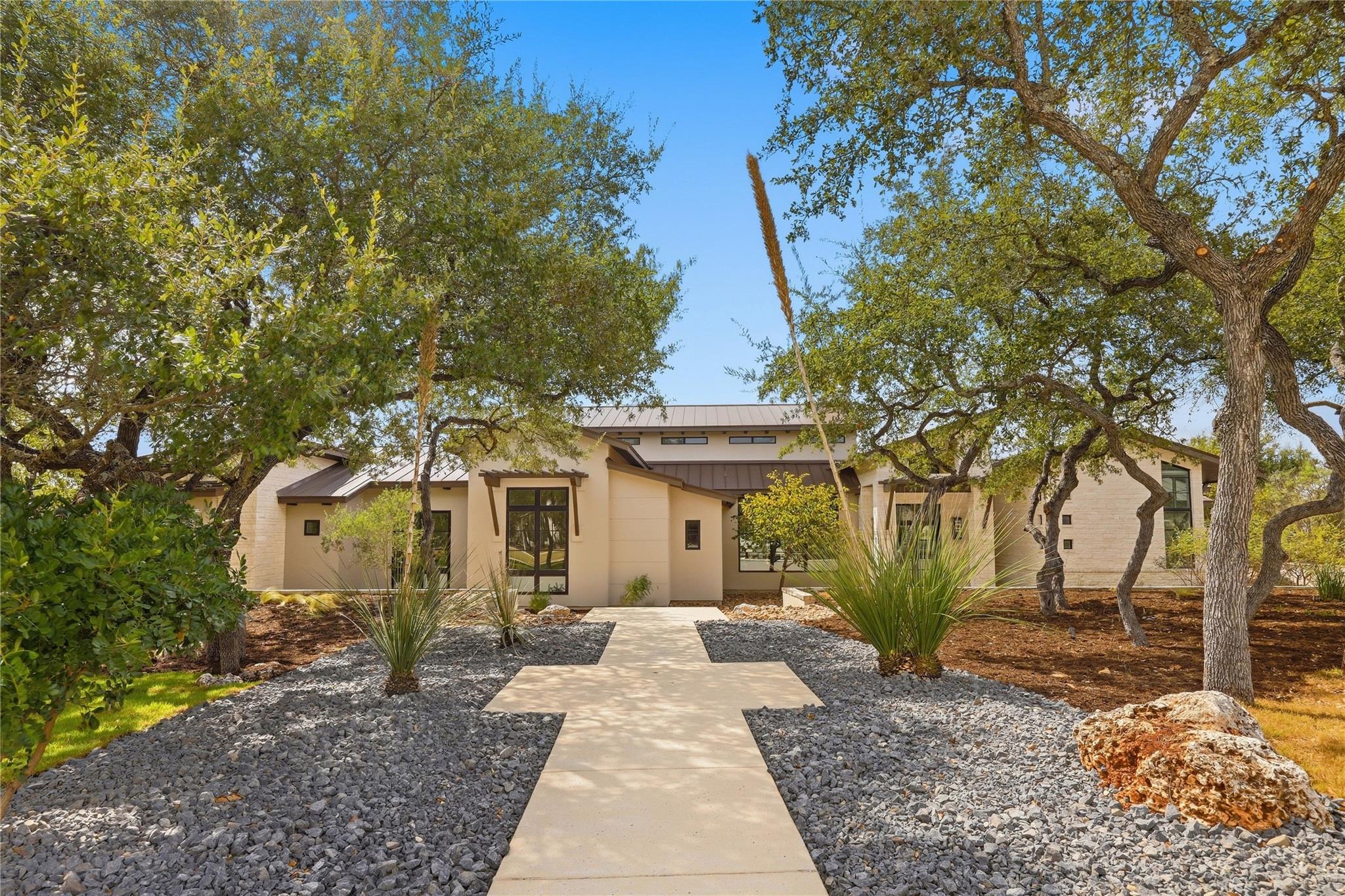 449 Ranch Fls Property Photo 1