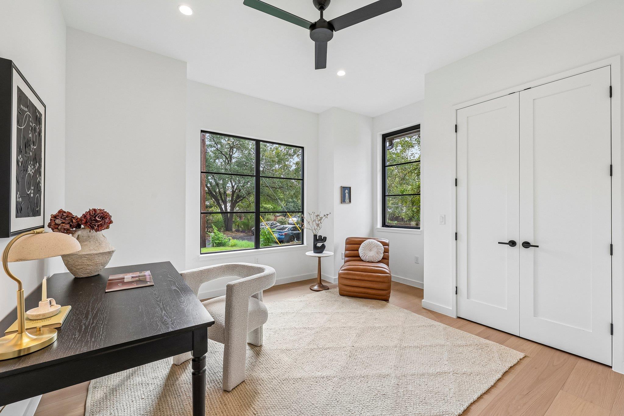 1709 Valeria St Property Photo 4