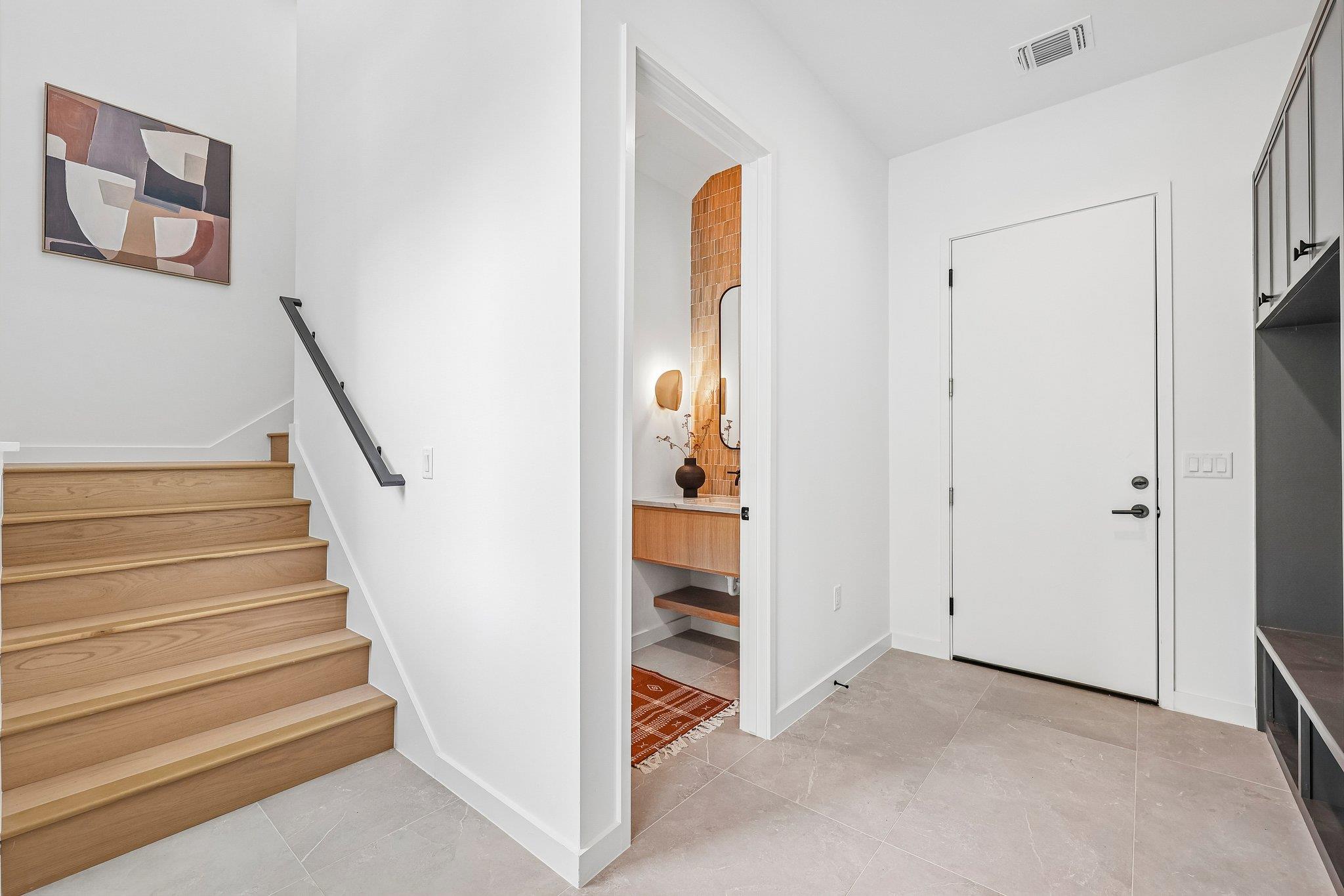 1709 Valeria St Property Photo 11