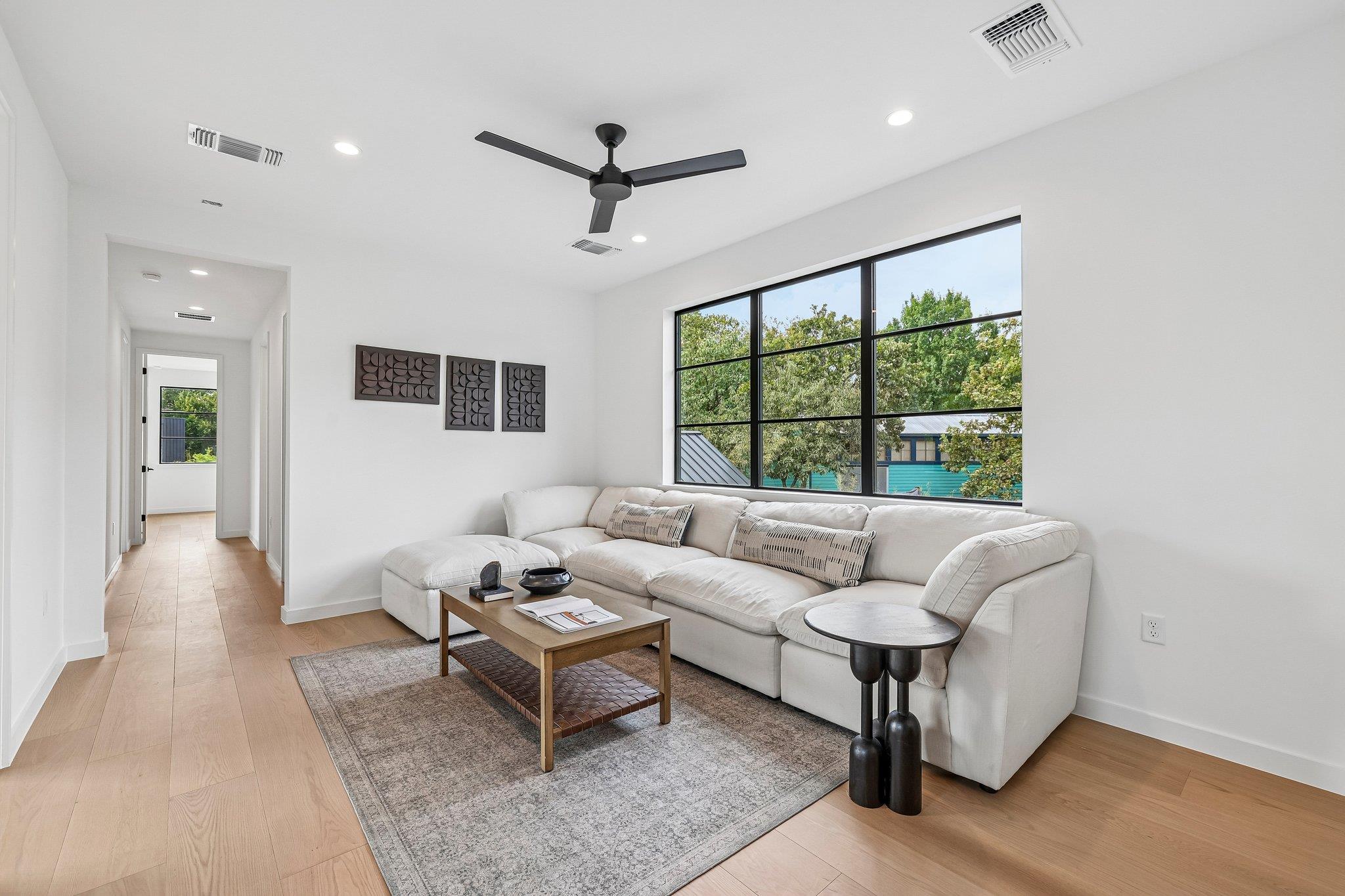 1709 Valeria St Property Photo 19