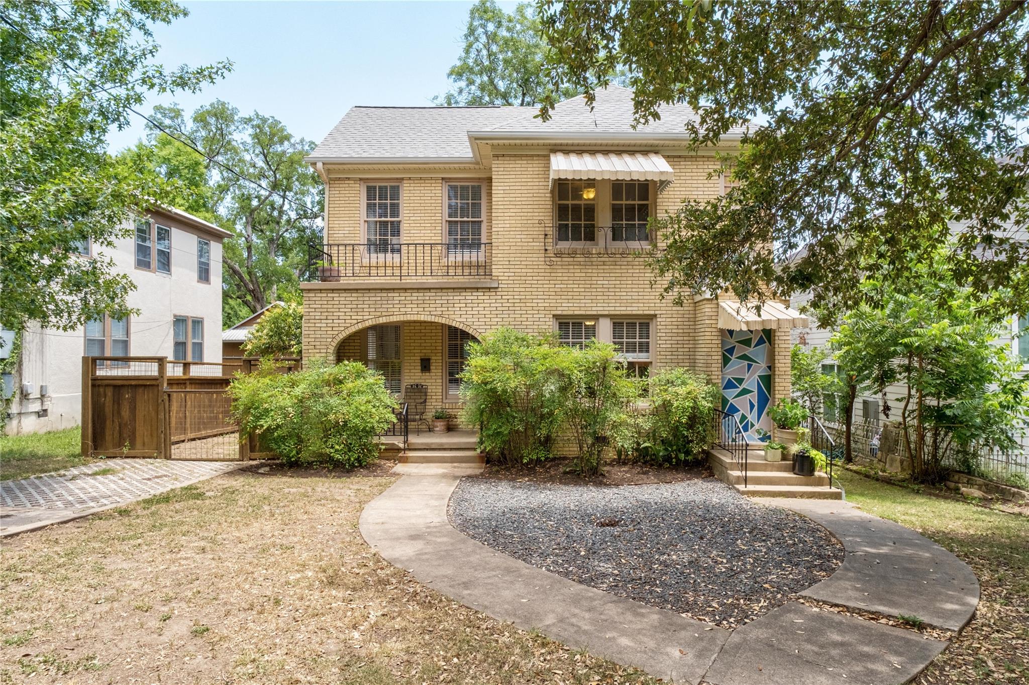 3209 Liberty St Property Photo 1