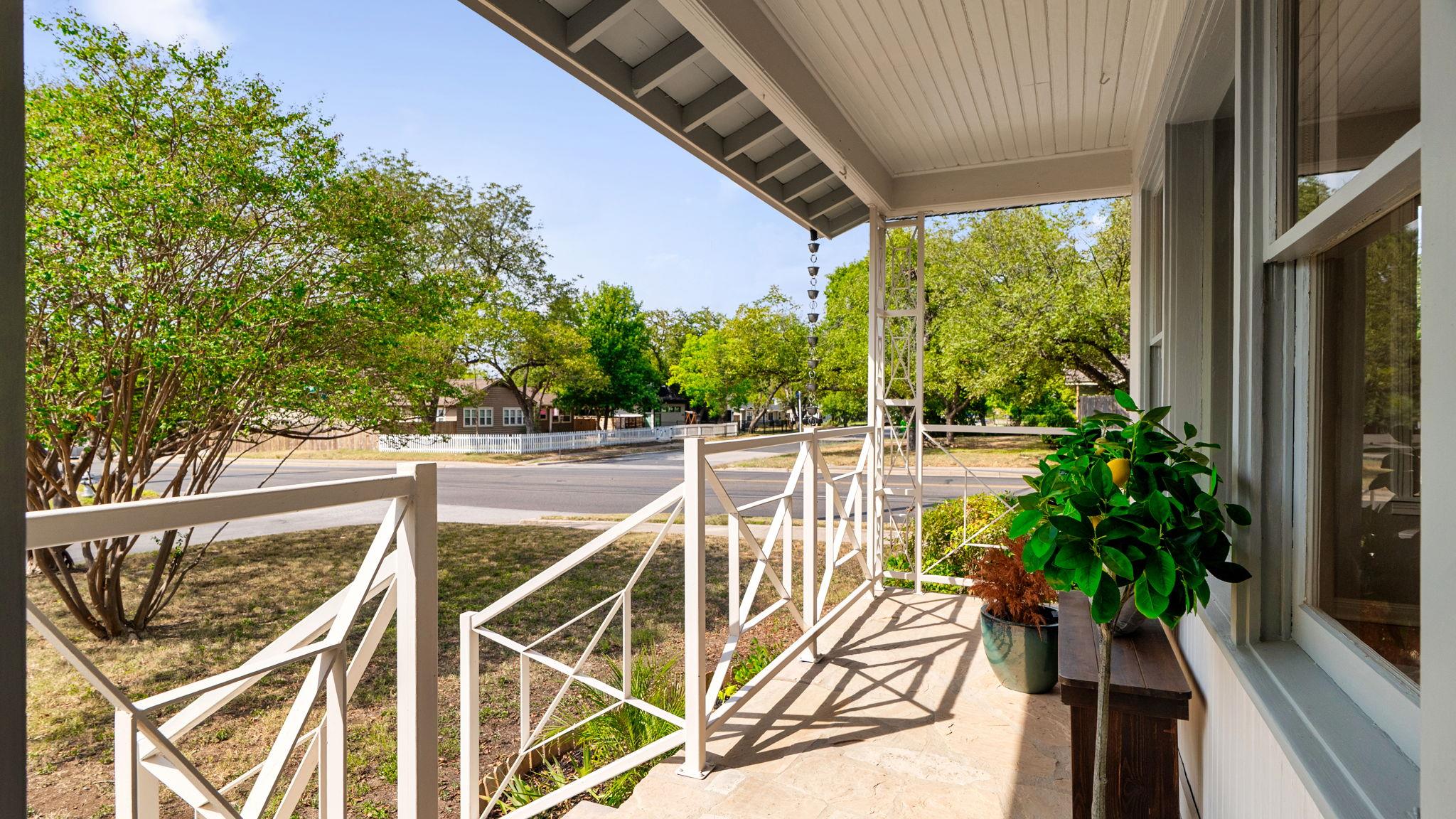 5807 Woodview Ave Property Photo 25