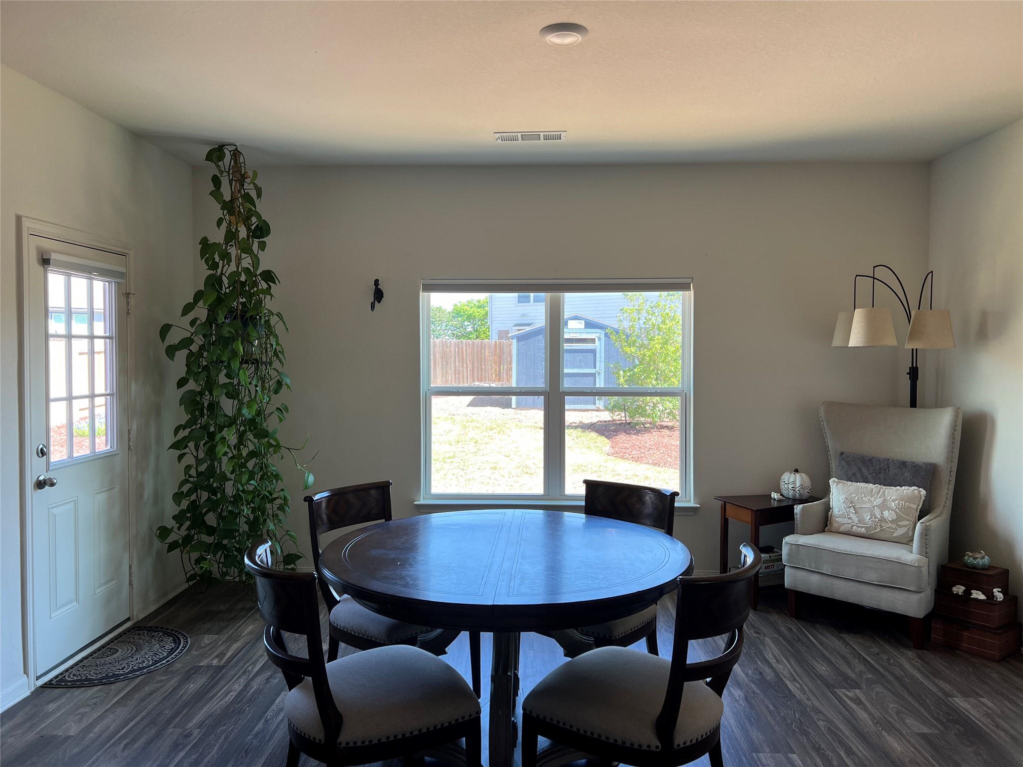 18728 Speculator Ln Property Photo 12