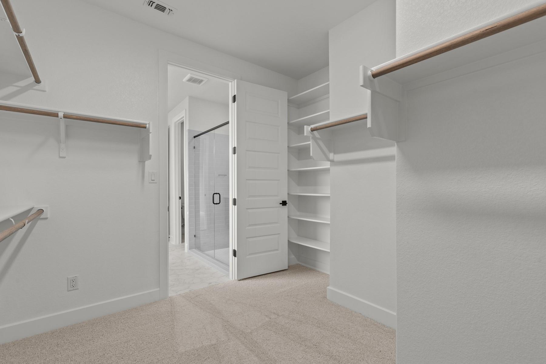414 Sage Thrasher Cir Property Photo 17