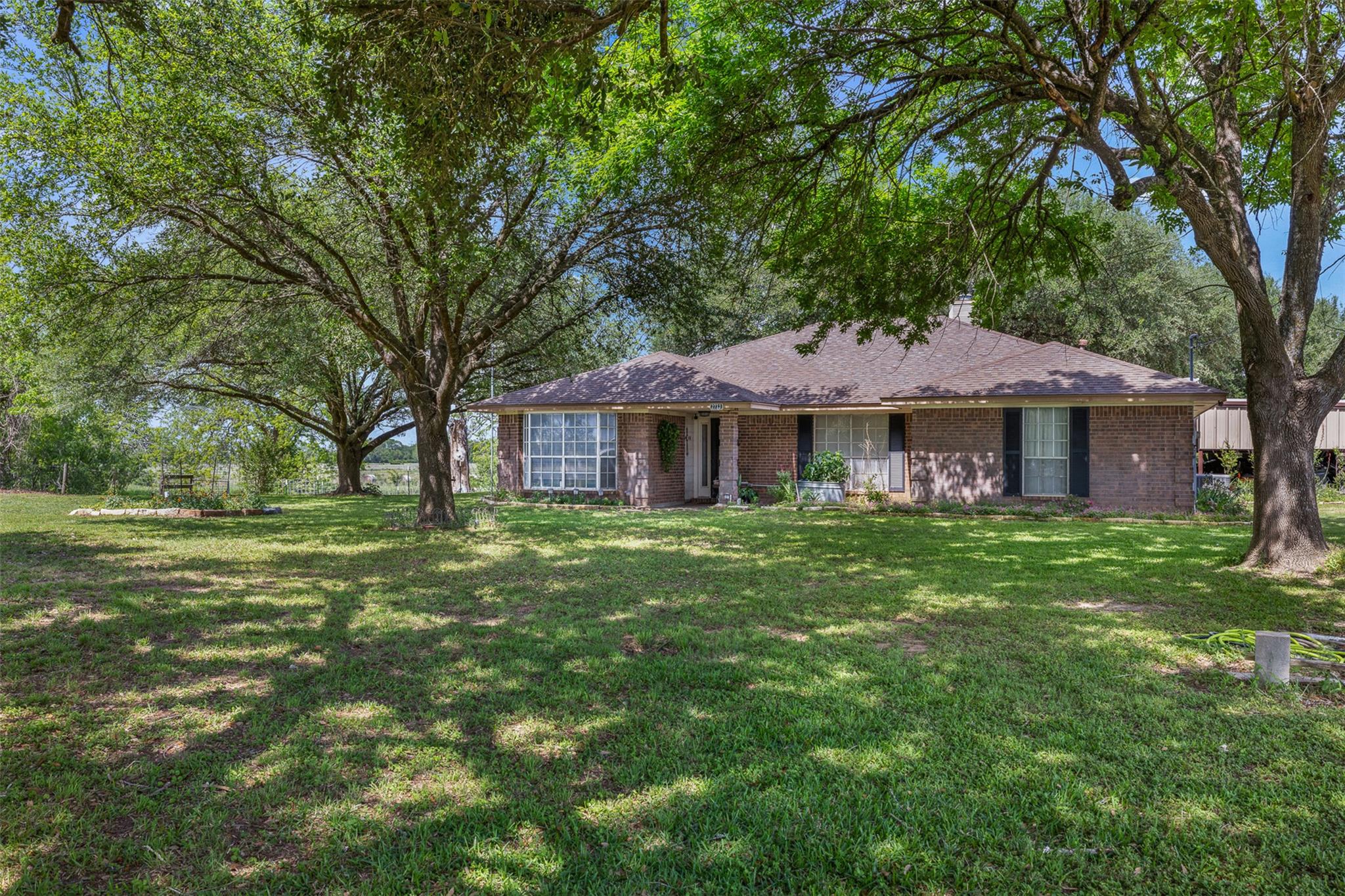 2773 County Road 268 None Property Photo 1
