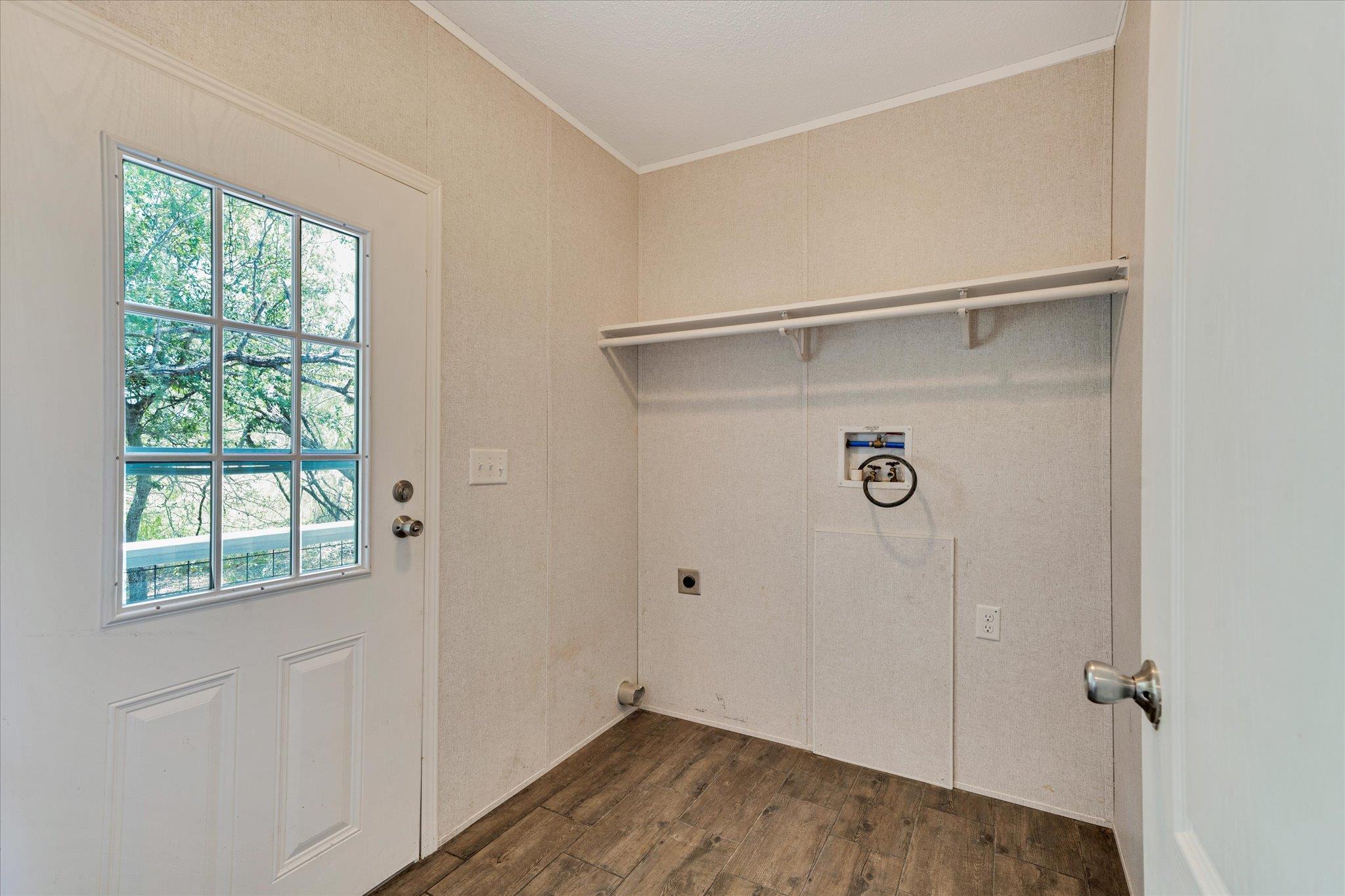 1500 Wattsville Rd Property Photo 18