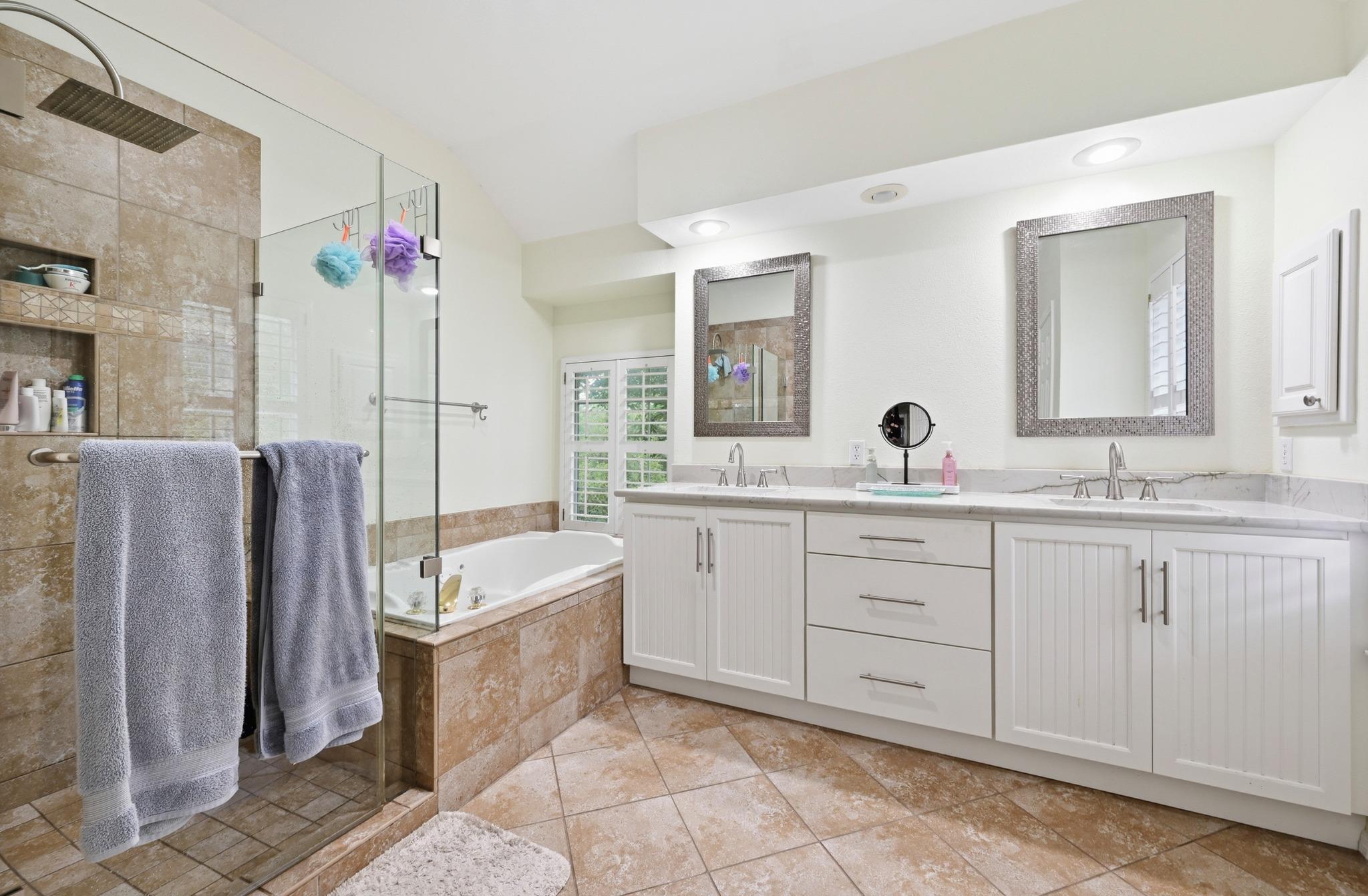 11222 Tracton Ln Property Photo 29