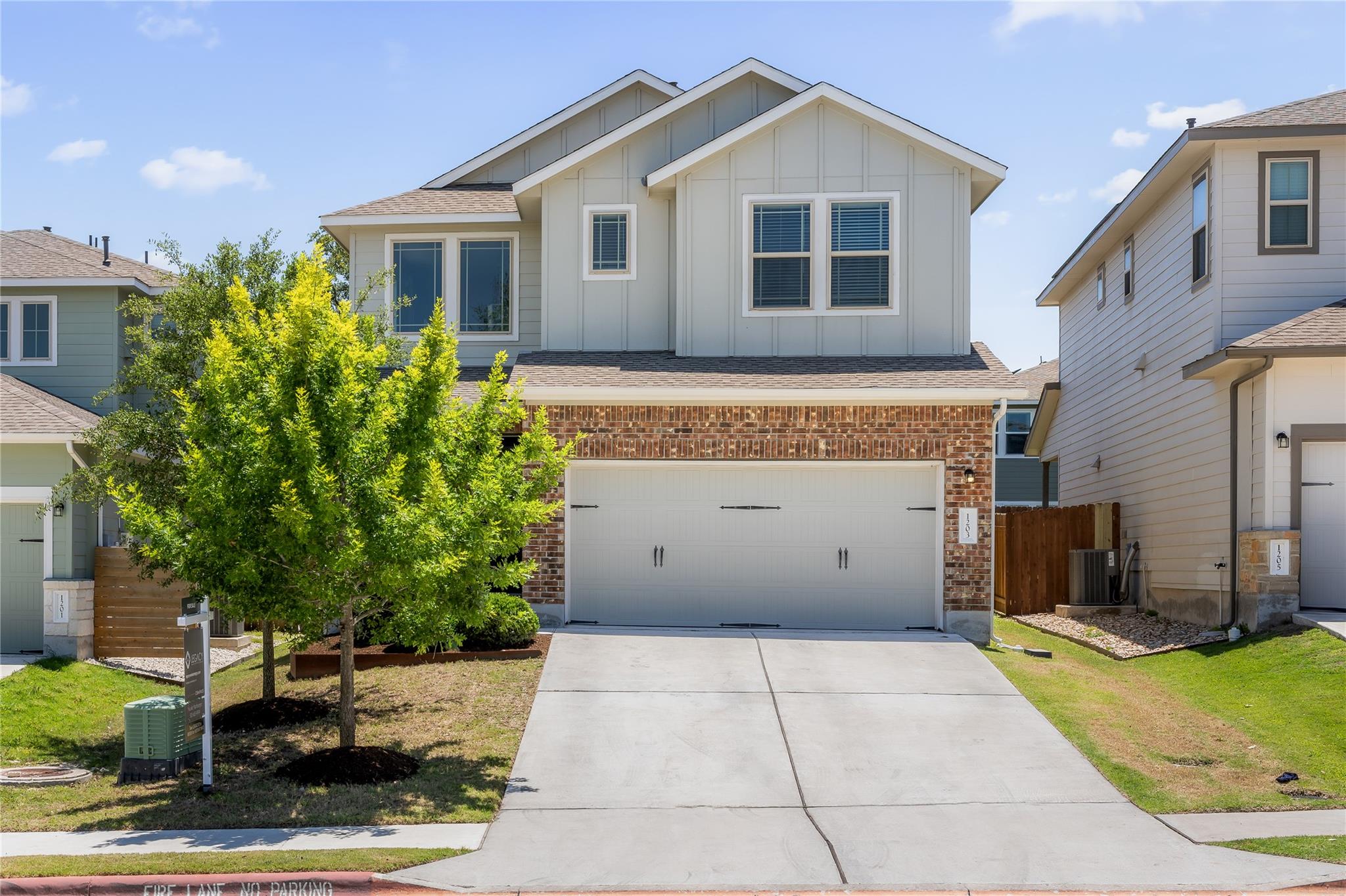 1203 Diggy Dr Property Photo