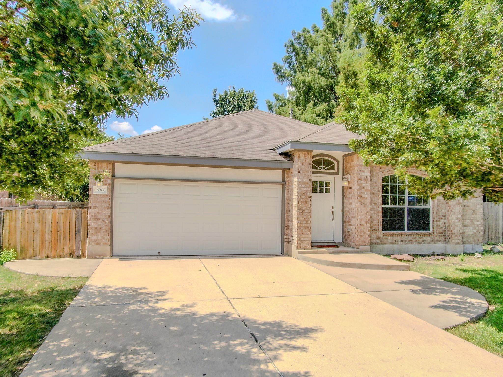 16908 Cactus Blossom Dr Property Photo 1