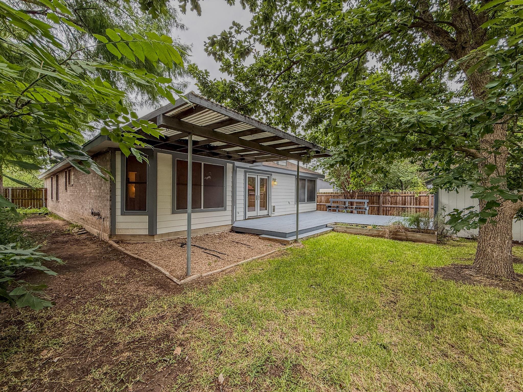 16908 Cactus Blossom Dr Property Photo 19