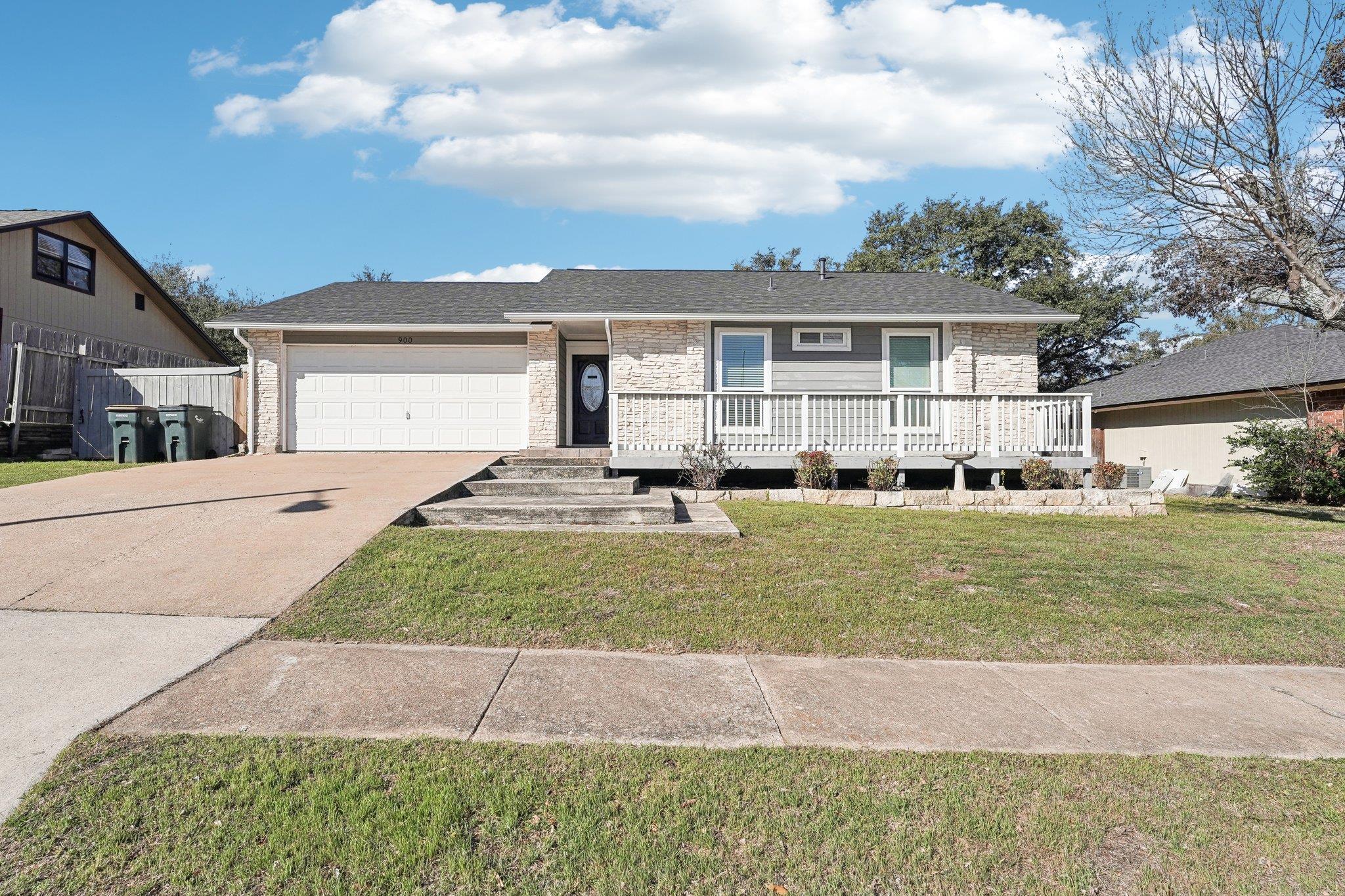 900 Powderhorn Dr Property Photo