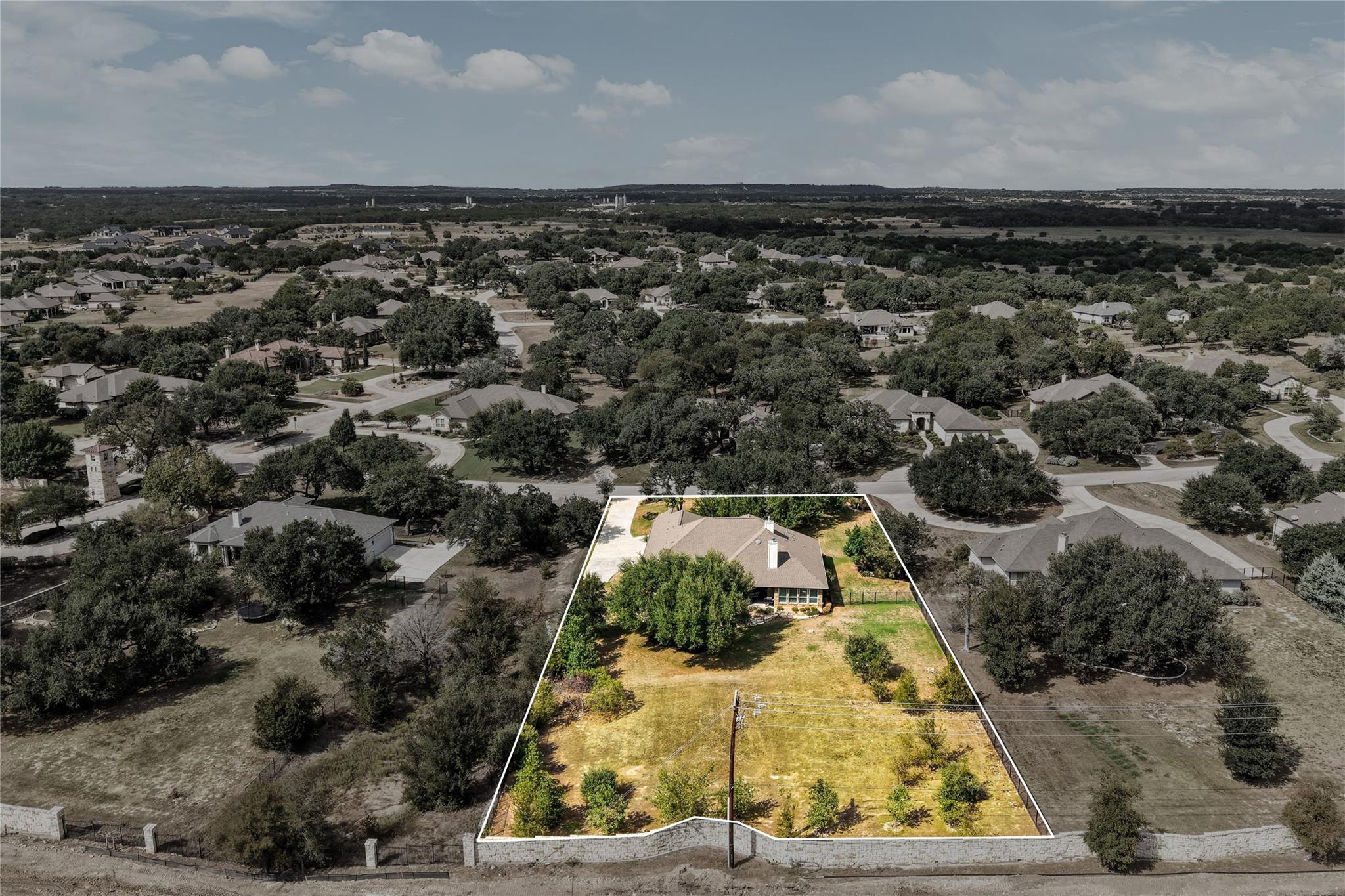 304 Aldea Cv Property Photo 38