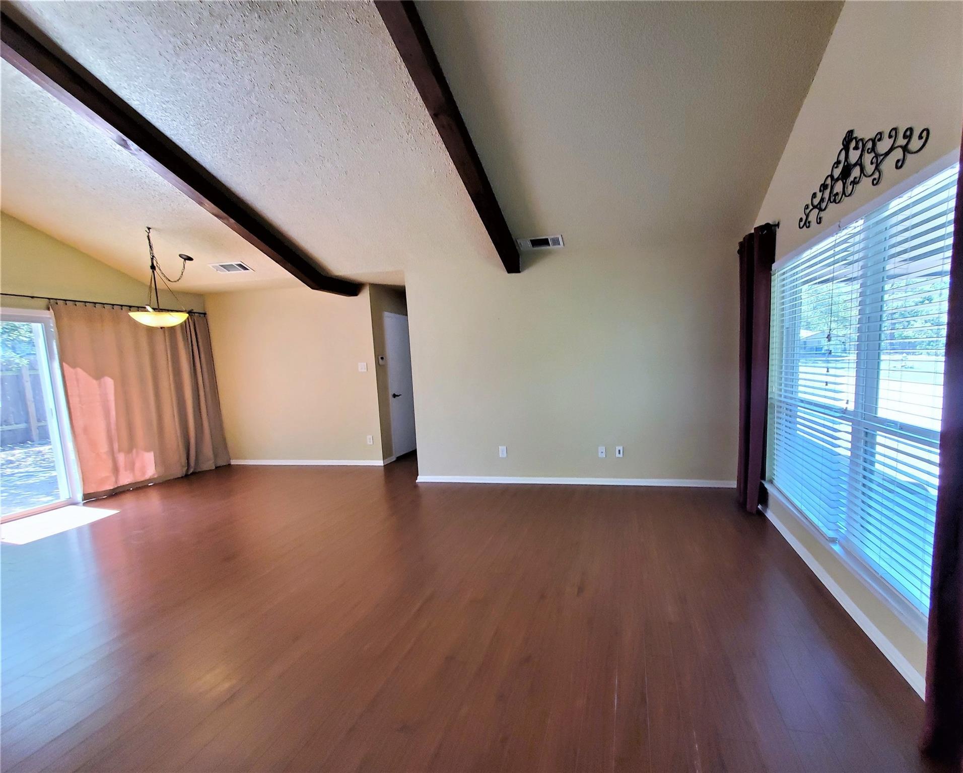 11905 Bell Ave #a Property Photo 3