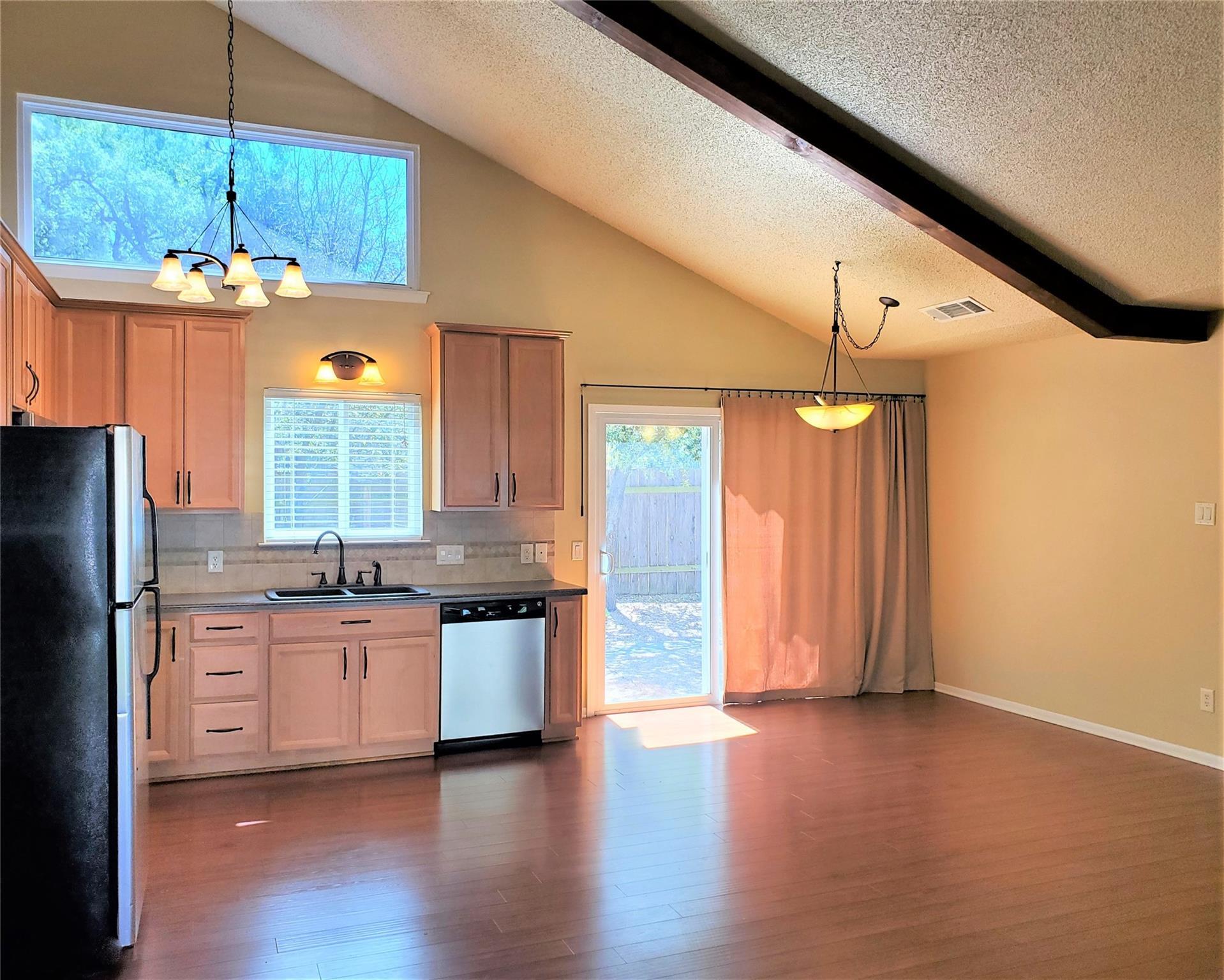 11905 Bell Ave #a Property Photo 5