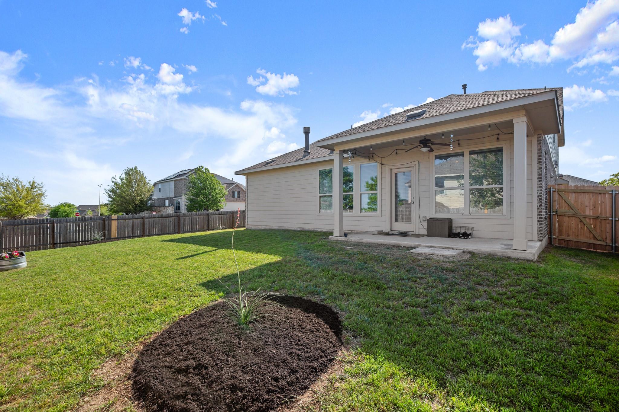 12200 Chalco St Property Photo 34