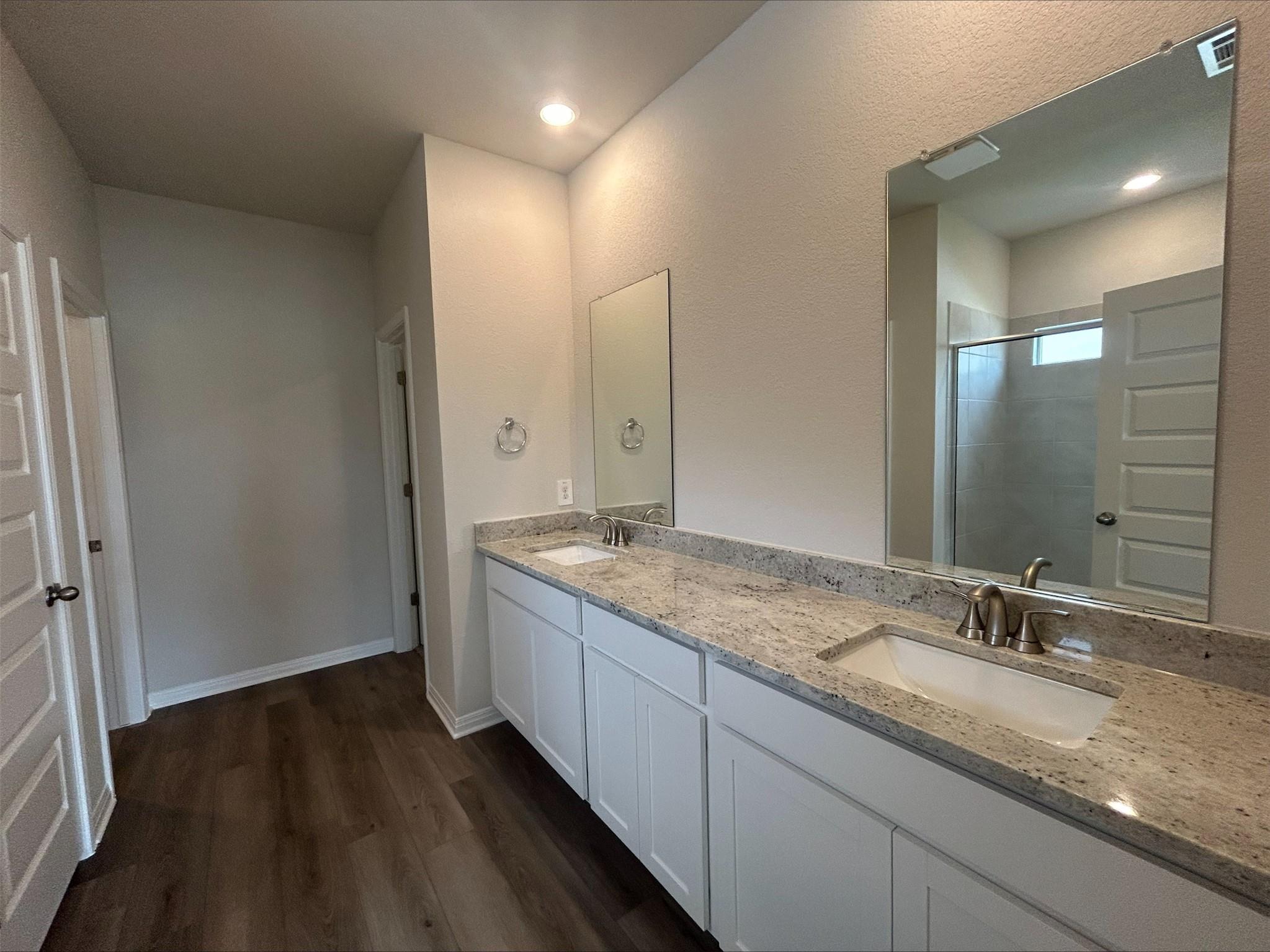 17121 Loch Rd Property Photo 5