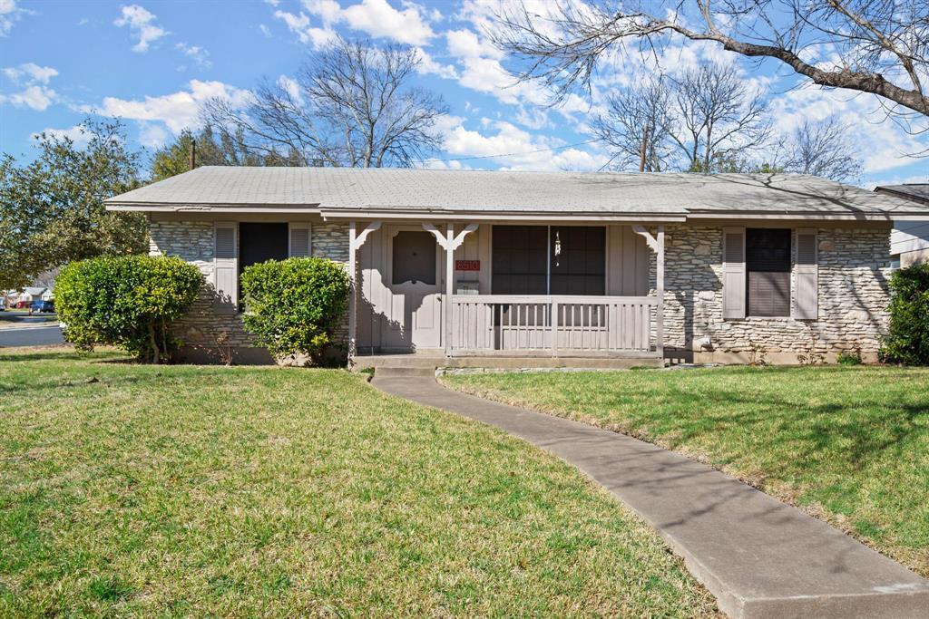 8510 Rockwood Ln Property Photo