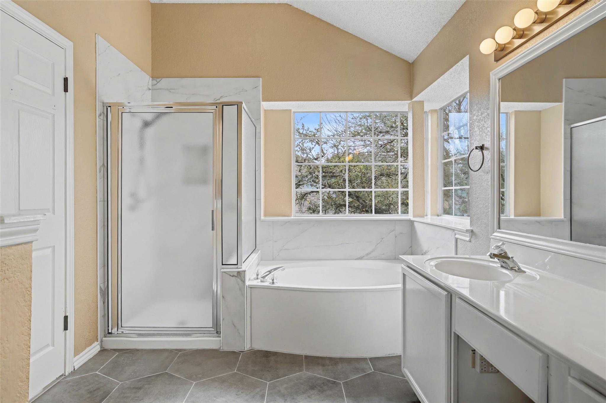 2721 Little Elm Trl Property Photo 17