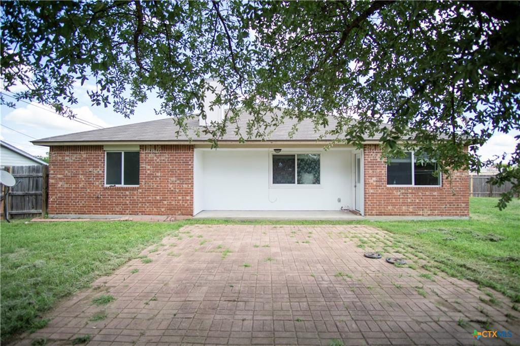 1809 Herndon Dr Property Photo 3