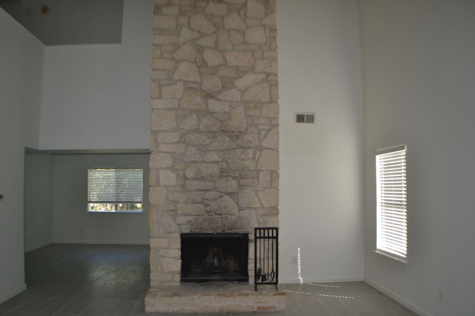 4506 Adelphi Ln Property Photo 6