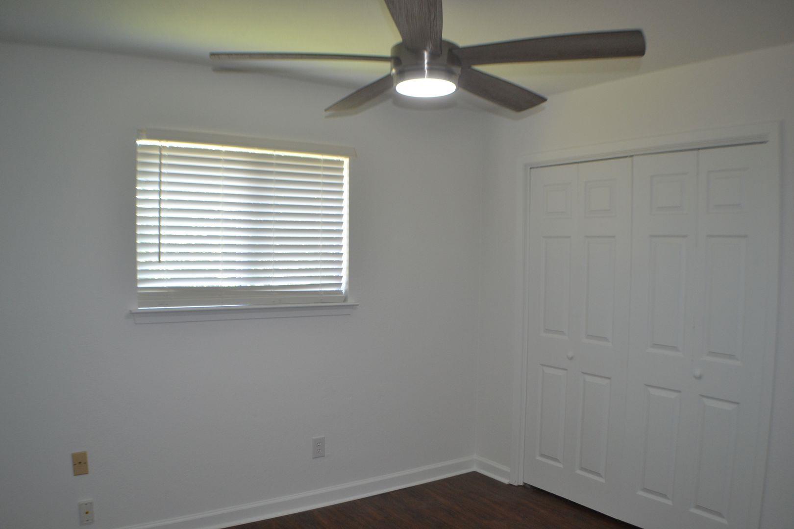 4506 Adelphi Ln Property Photo 7