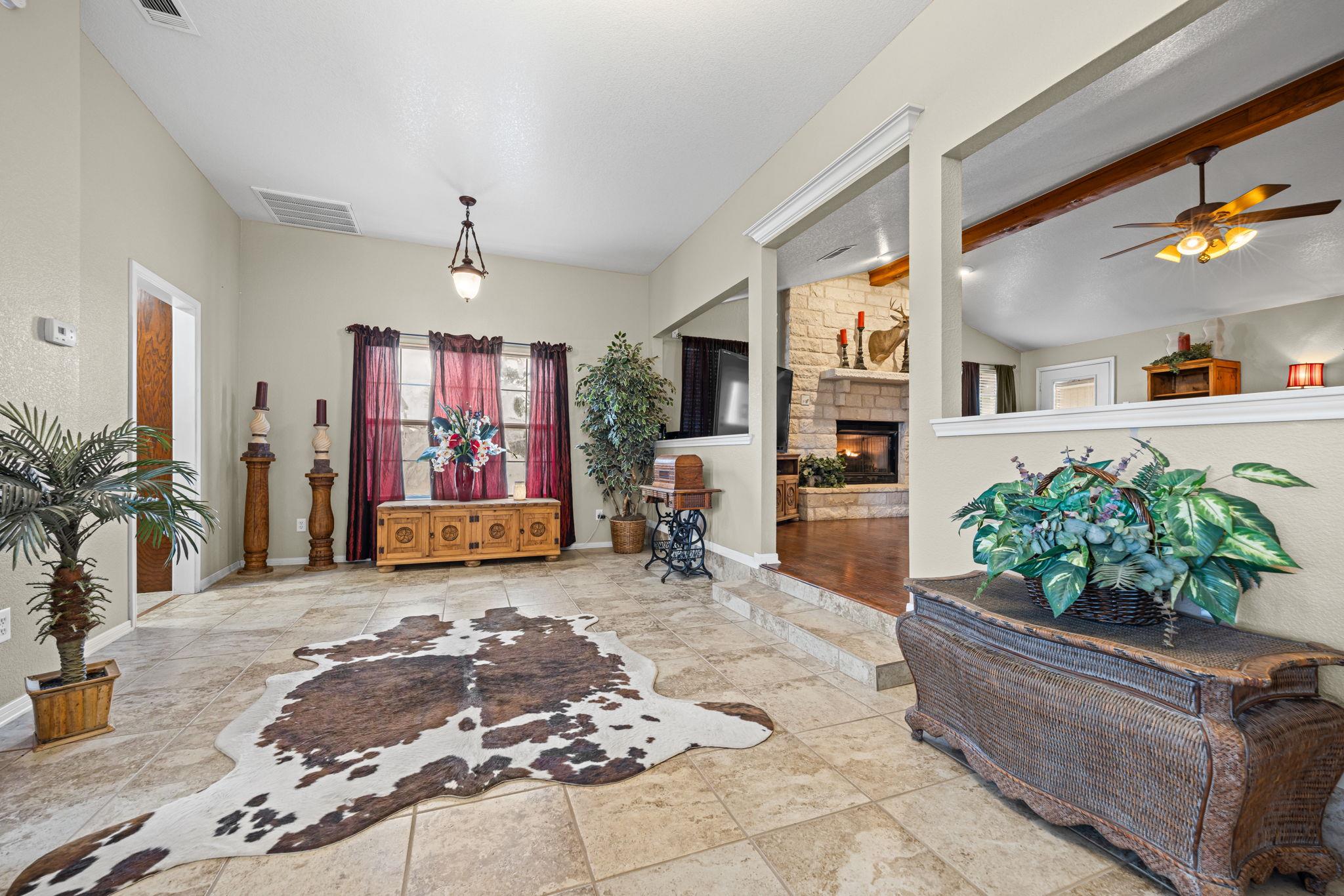 207 County Road 4492 None Property Photo 4