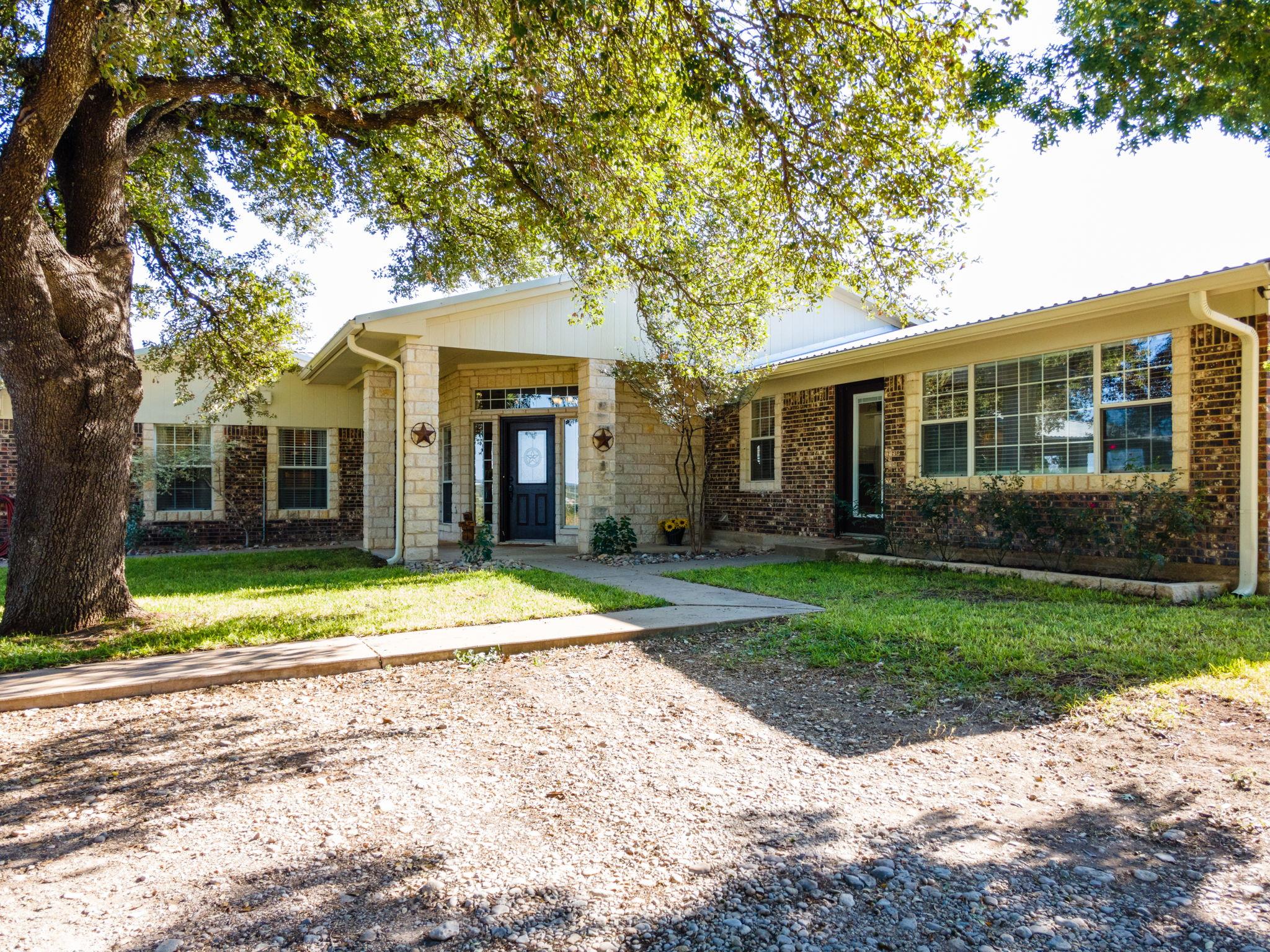 207 County Road 4492 None Property Photo 32
