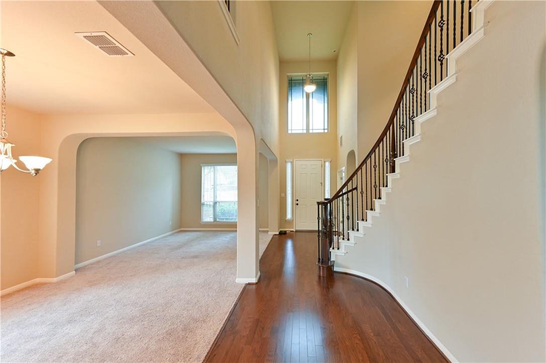 100 Lake Mineral Wells Dr Property Photo 4