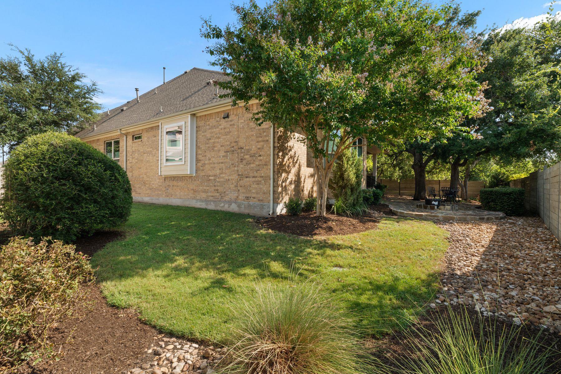 112 Barefoot Park Ln Property Photo 30