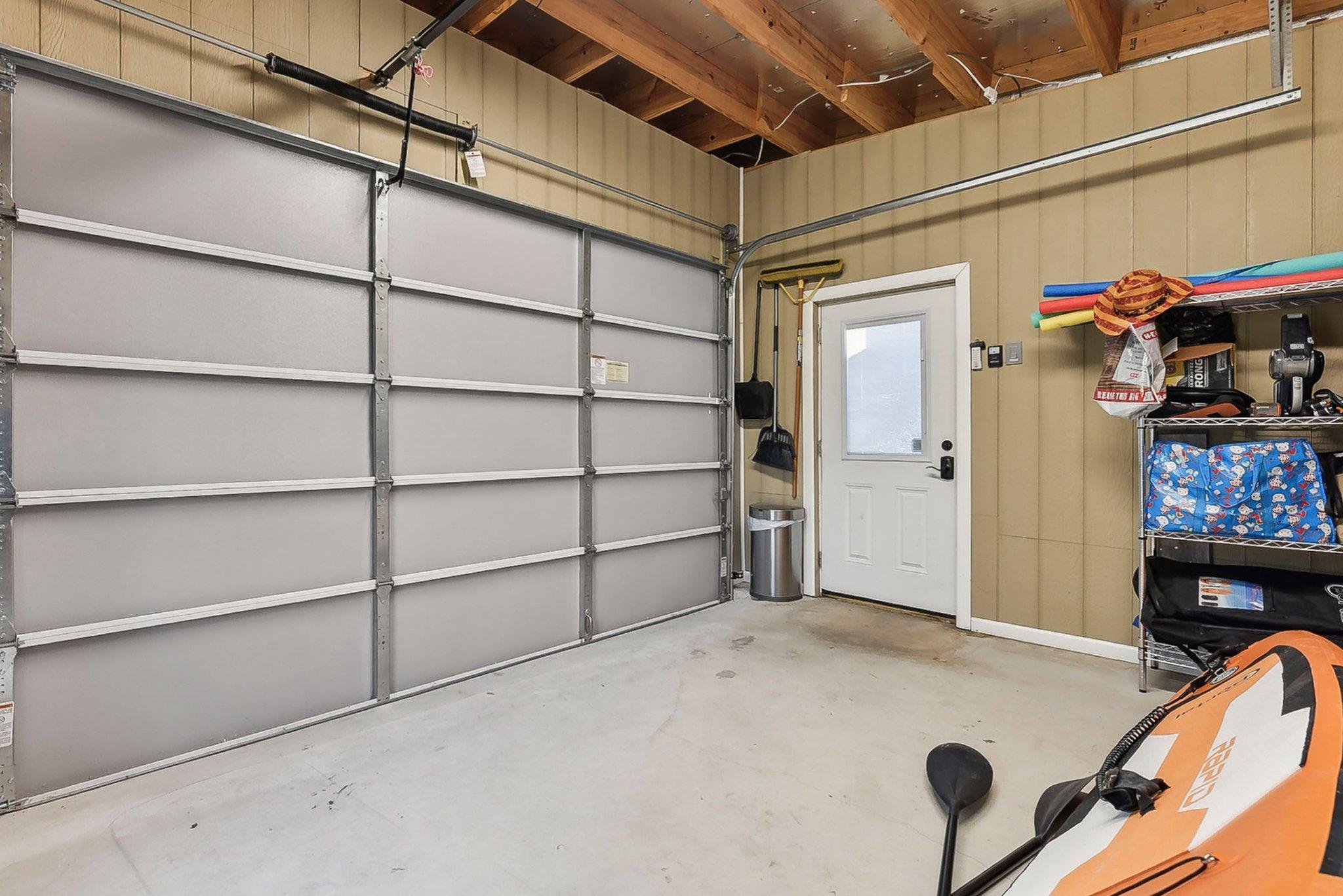 7067 Comanche Trl Property Photo 34