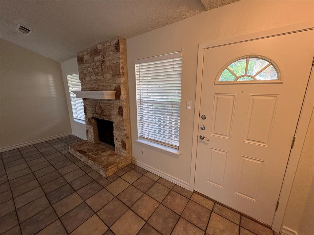 3800 Tattershall Ln Property Photo 3