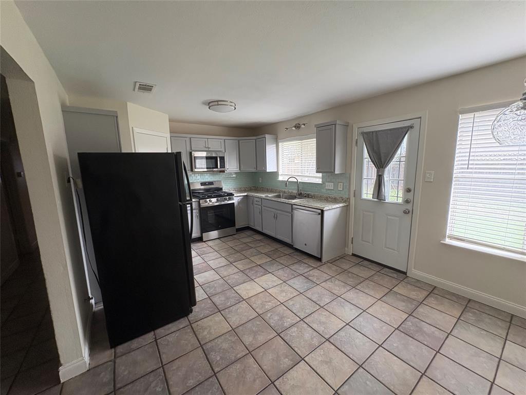 3800 Tattershall Ln Property Photo 7