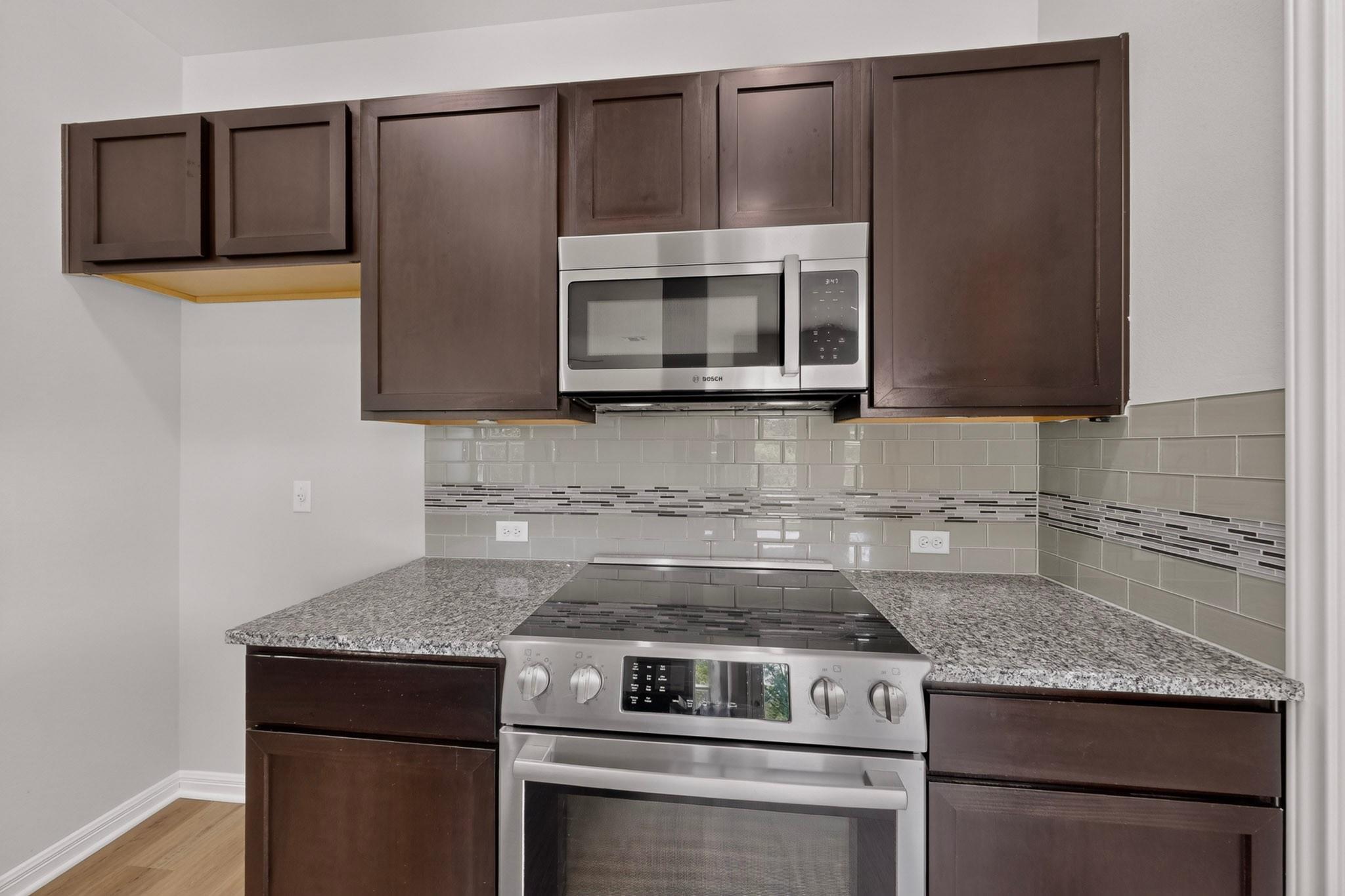 10029 Dalliance Ln Property Photo 16