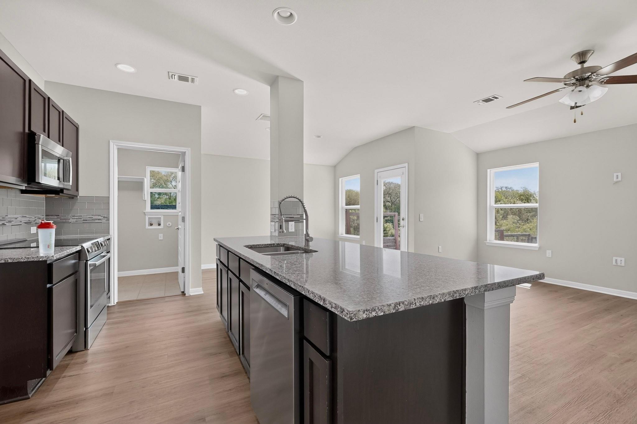 10029 Dalliance Ln Property Photo 17