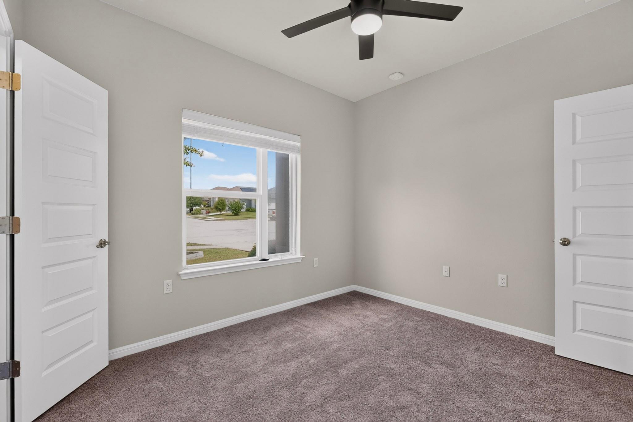 10029 Dalliance Ln Property Photo 33