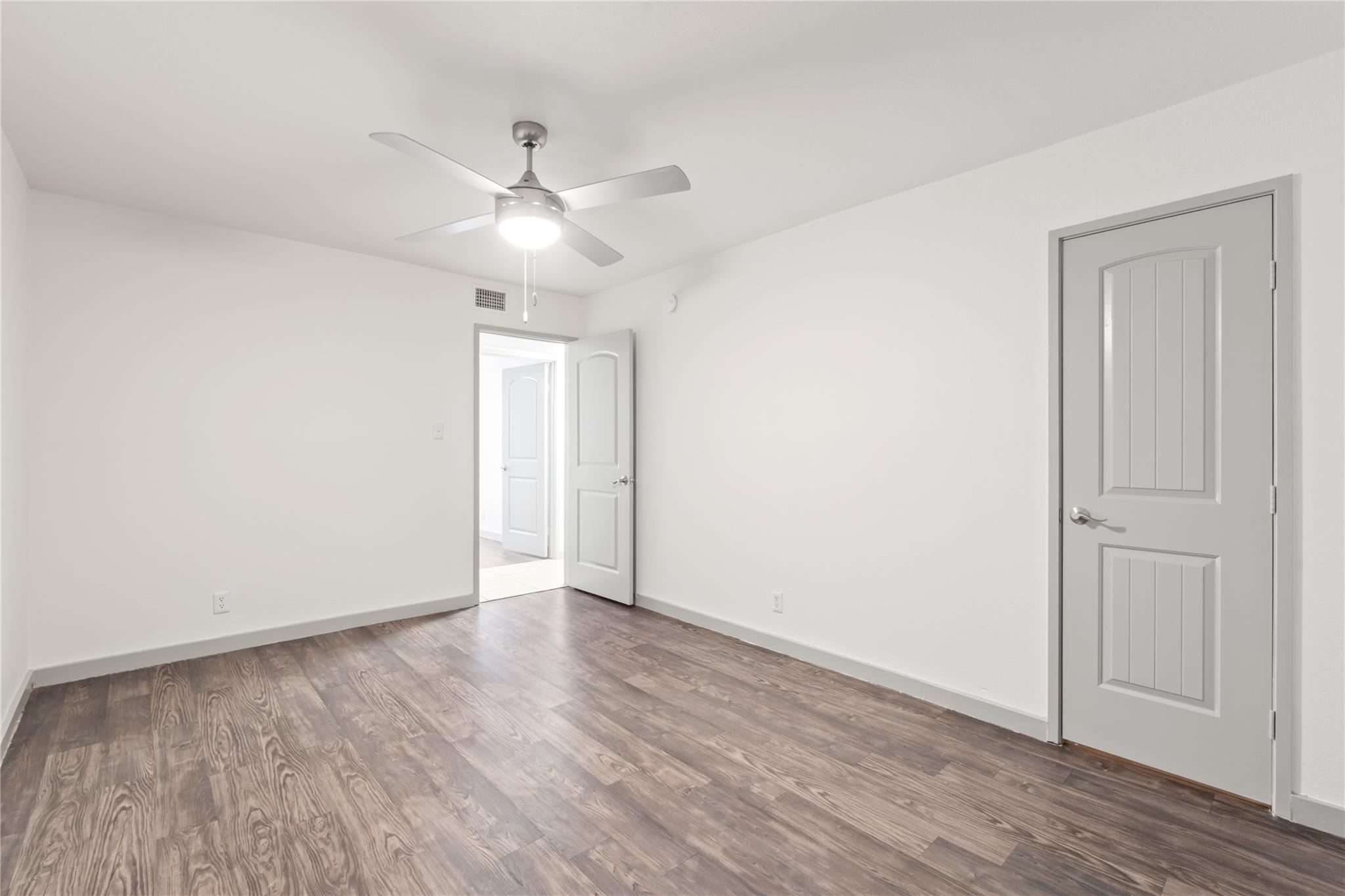 1301 W Ben White Blvd #208 Property Photo 15