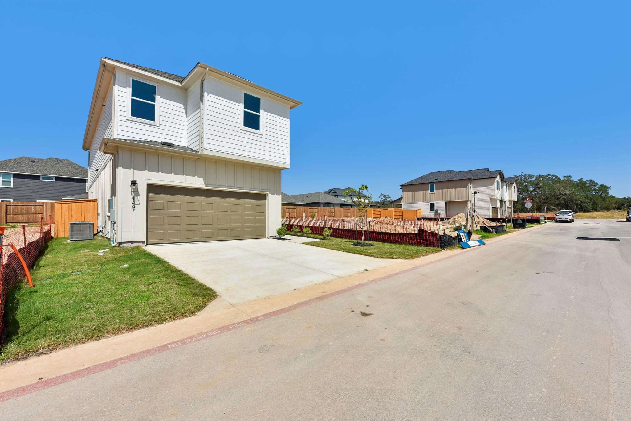 149 Maverick Ave Property Photo 2