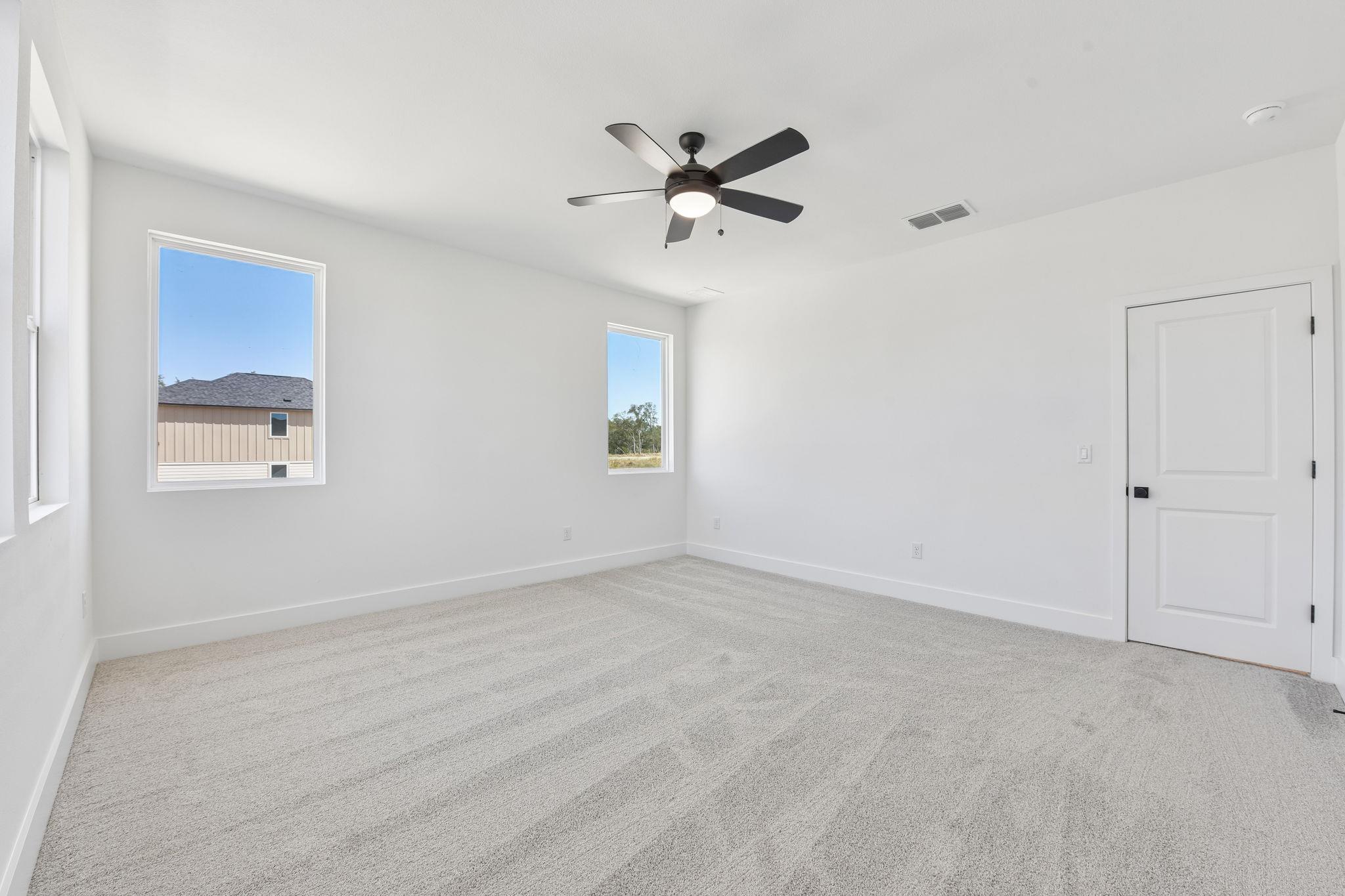 149 Maverick Ave Property Photo 15