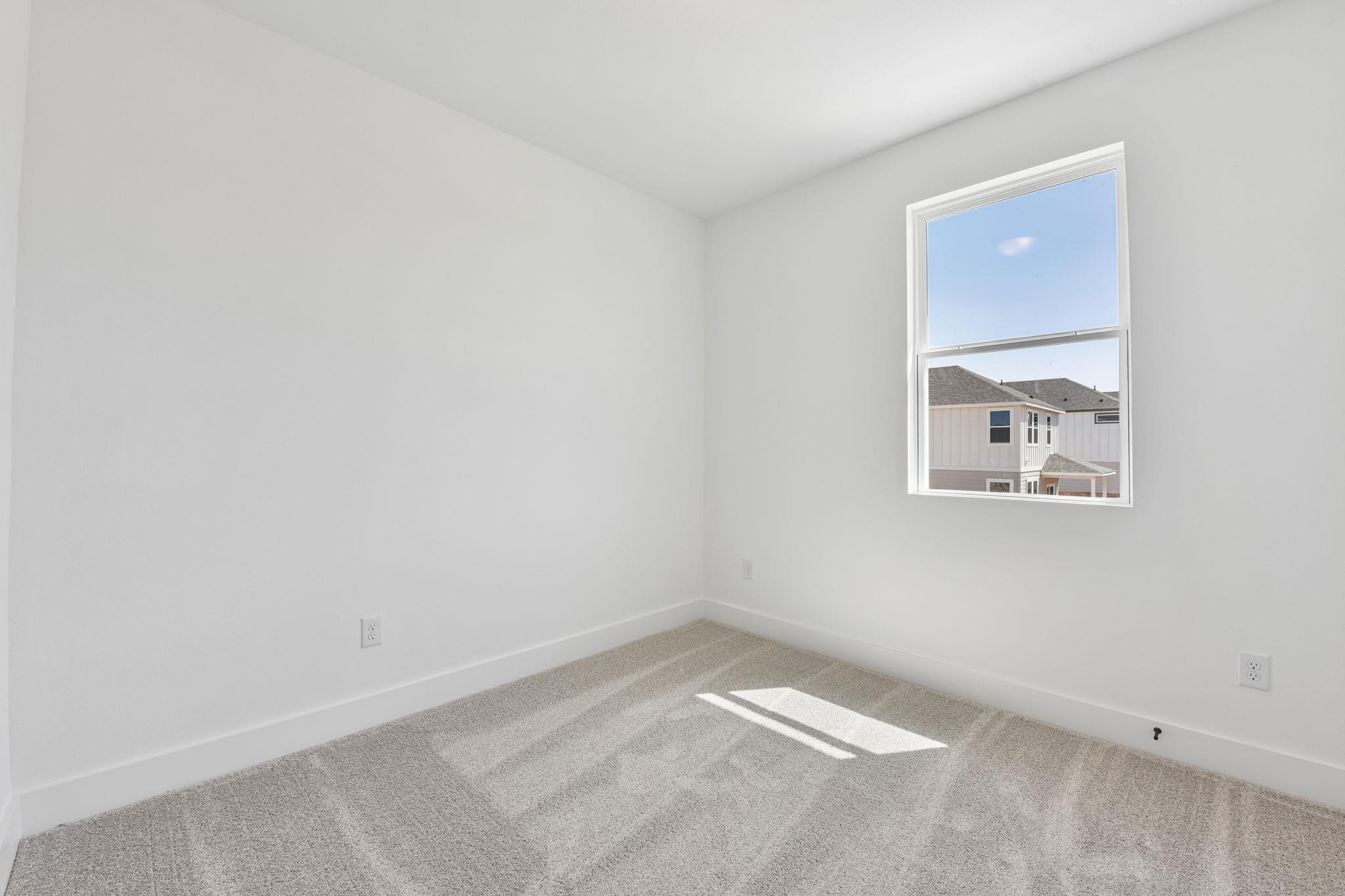 149 Maverick Ave Property Photo 22